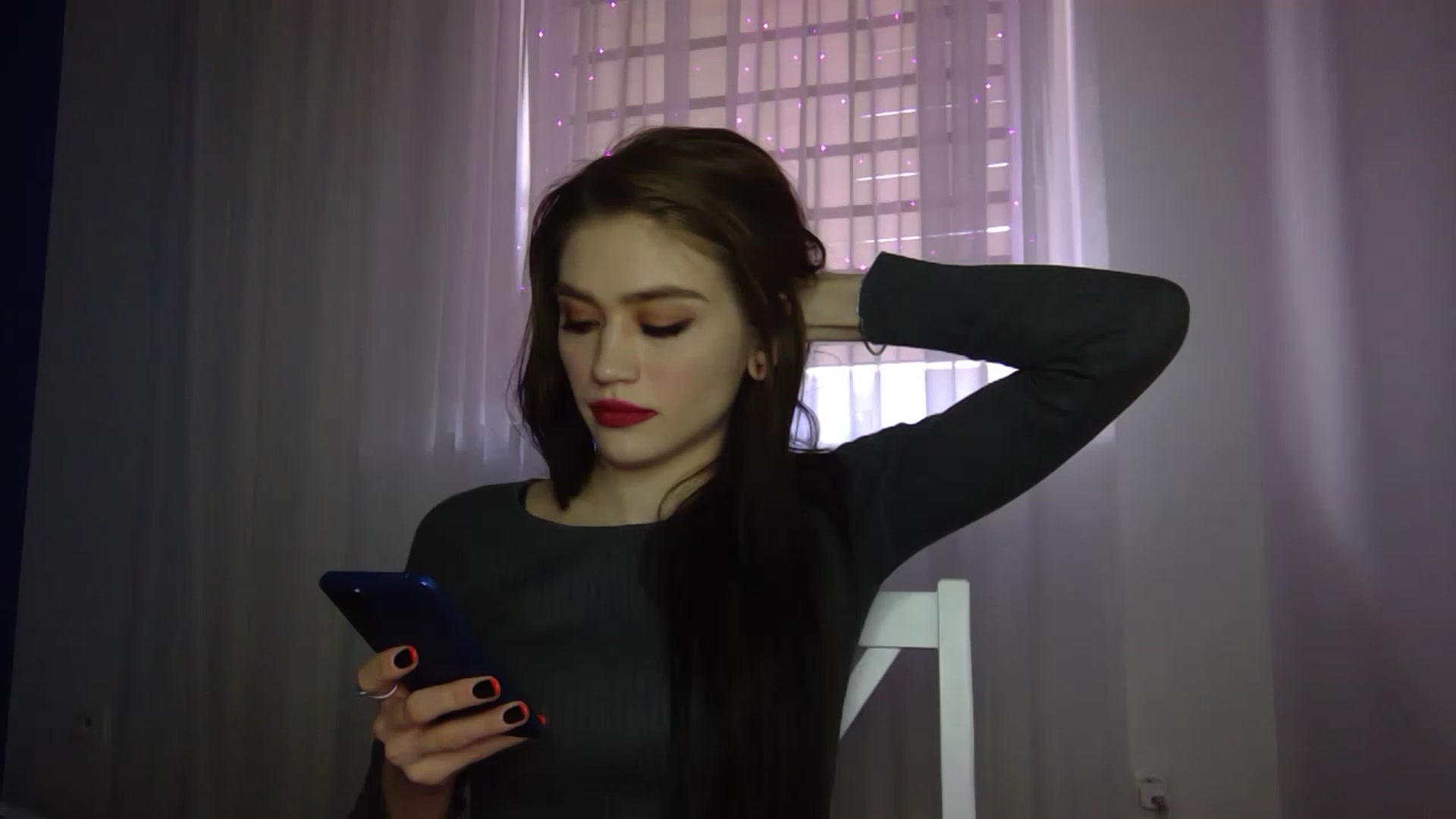 Gallery image thumbnail from Mufinmoon's myfreecams stream on, 04/04/2023, 11:41 image 6 of 20