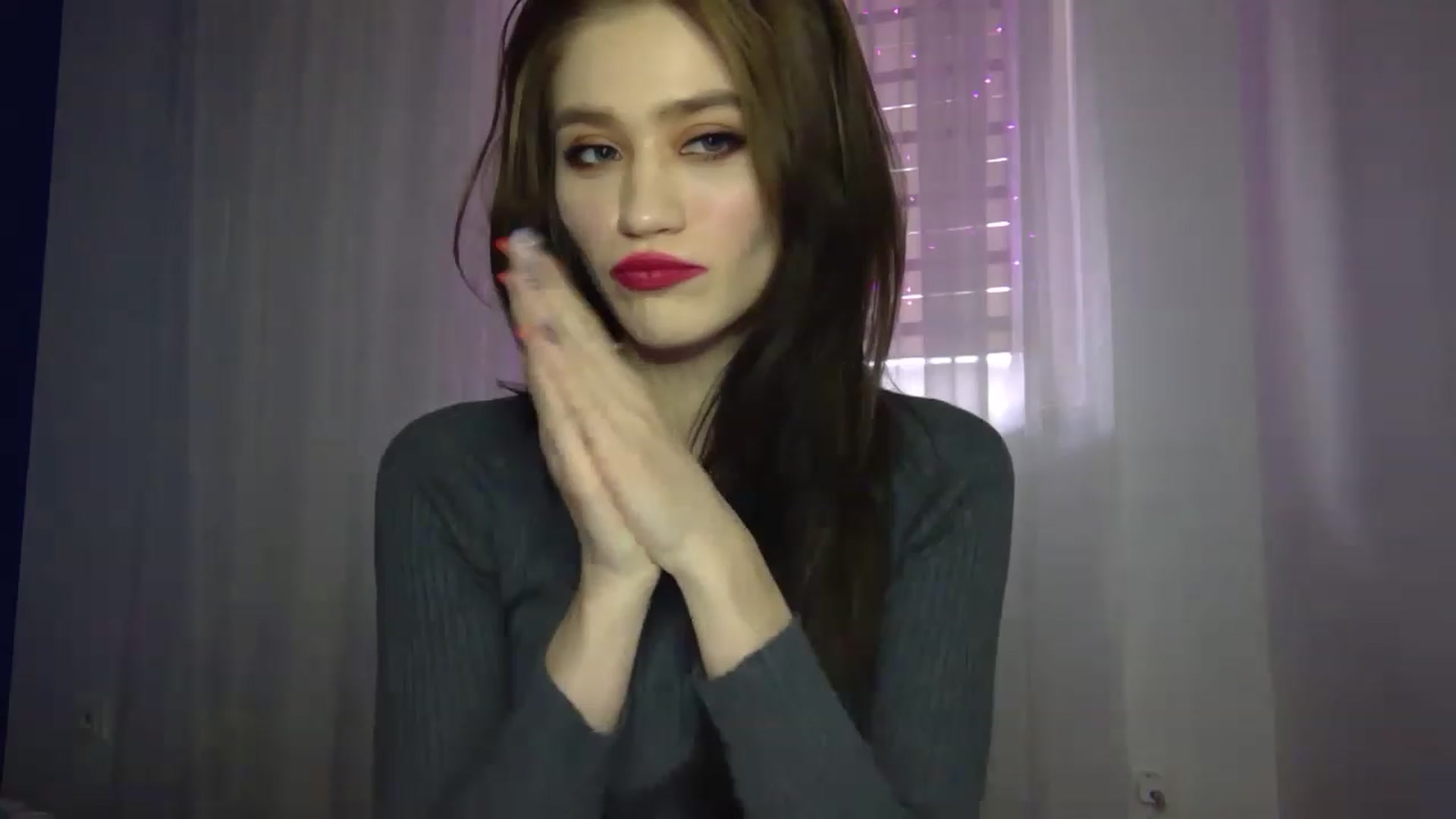 Gallery image thumbnail from Mufinmoon's myfreecams stream on, 04/04/2023, 12:36 image 9 of 20