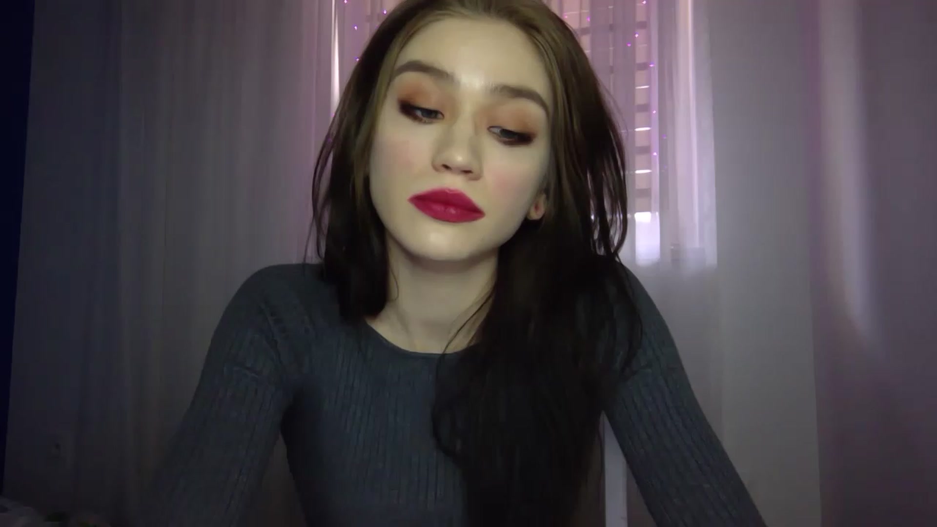 Gallery image thumbnail from Mufinmoon's myfreecams stream on, 04/04/2023, 12:36 image 1 of 20