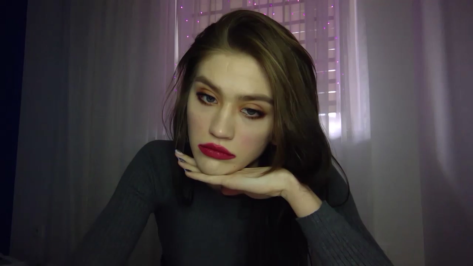 Gallery image thumbnail from Mufinmoon's myfreecams stream on, 04/04/2023, 13:07 image 19 of 20