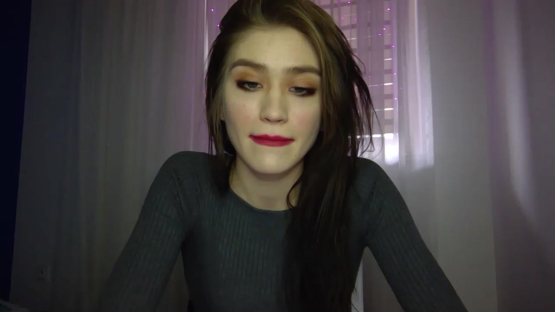 Gallery image thumbnail from Mufinmoon's myfreecams stream on, 04/04/2023, 13:07 image 6 of 20