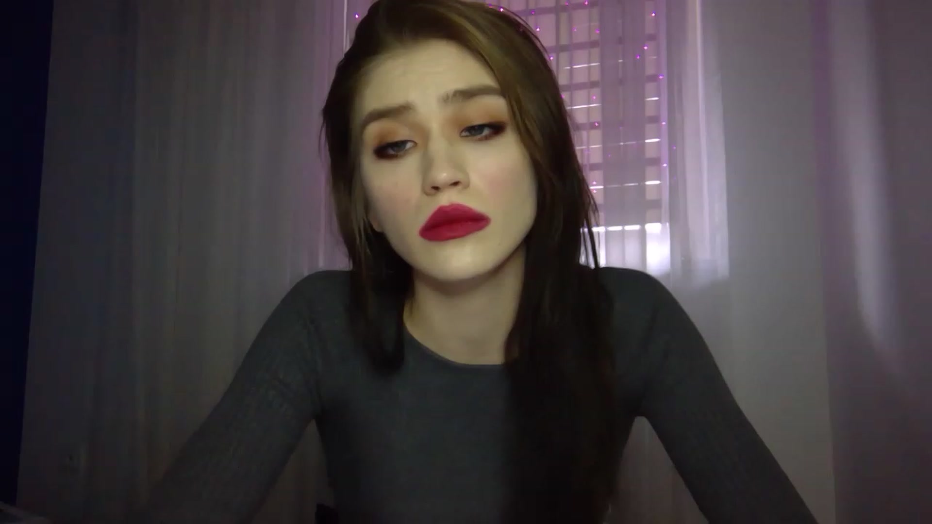 Gallery image thumbnail from Mufinmoon's myfreecams stream on, 04/04/2023, 13:07 image 9 of 20
