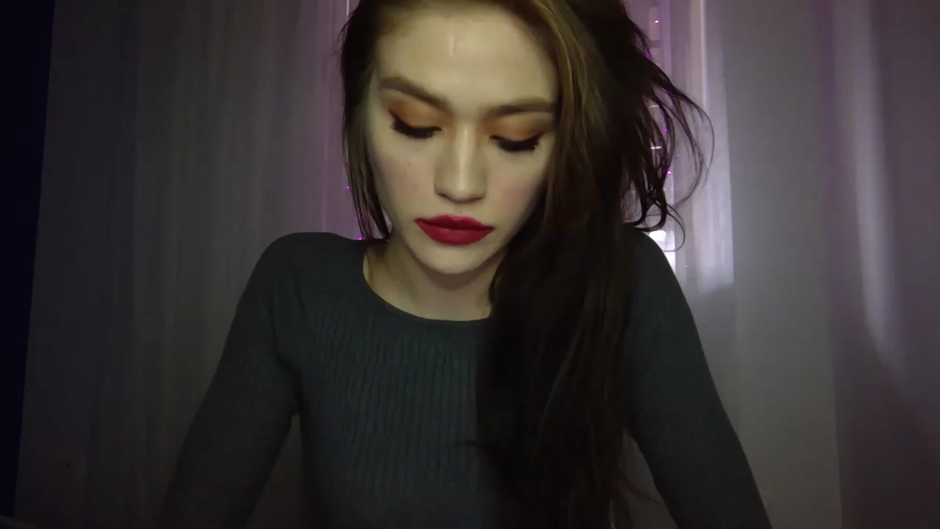 Gallery image thumbnail from Mufinmoon's myfreecams stream on, 04/04/2023, 13:07 image 2 of 20
