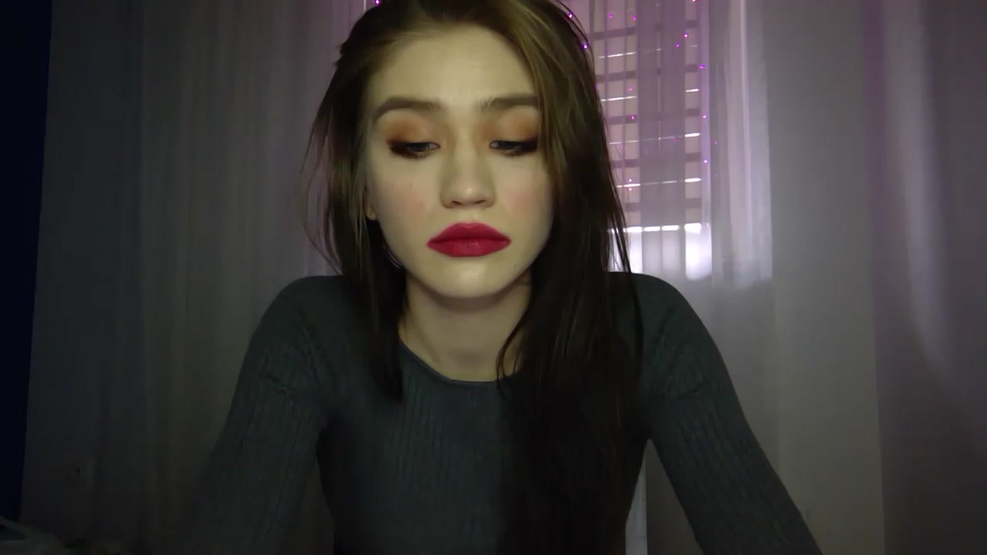 Gallery image thumbnail from Mufinmoon's myfreecams stream on, 04/04/2023, 13:07 image 14 of 20