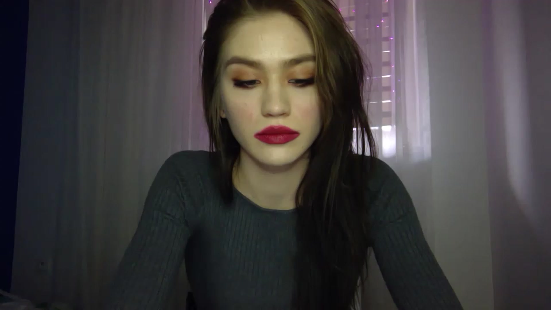 Gallery image thumbnail from Mufinmoon's myfreecams stream on, 04/04/2023, 13:07 image 8 of 20