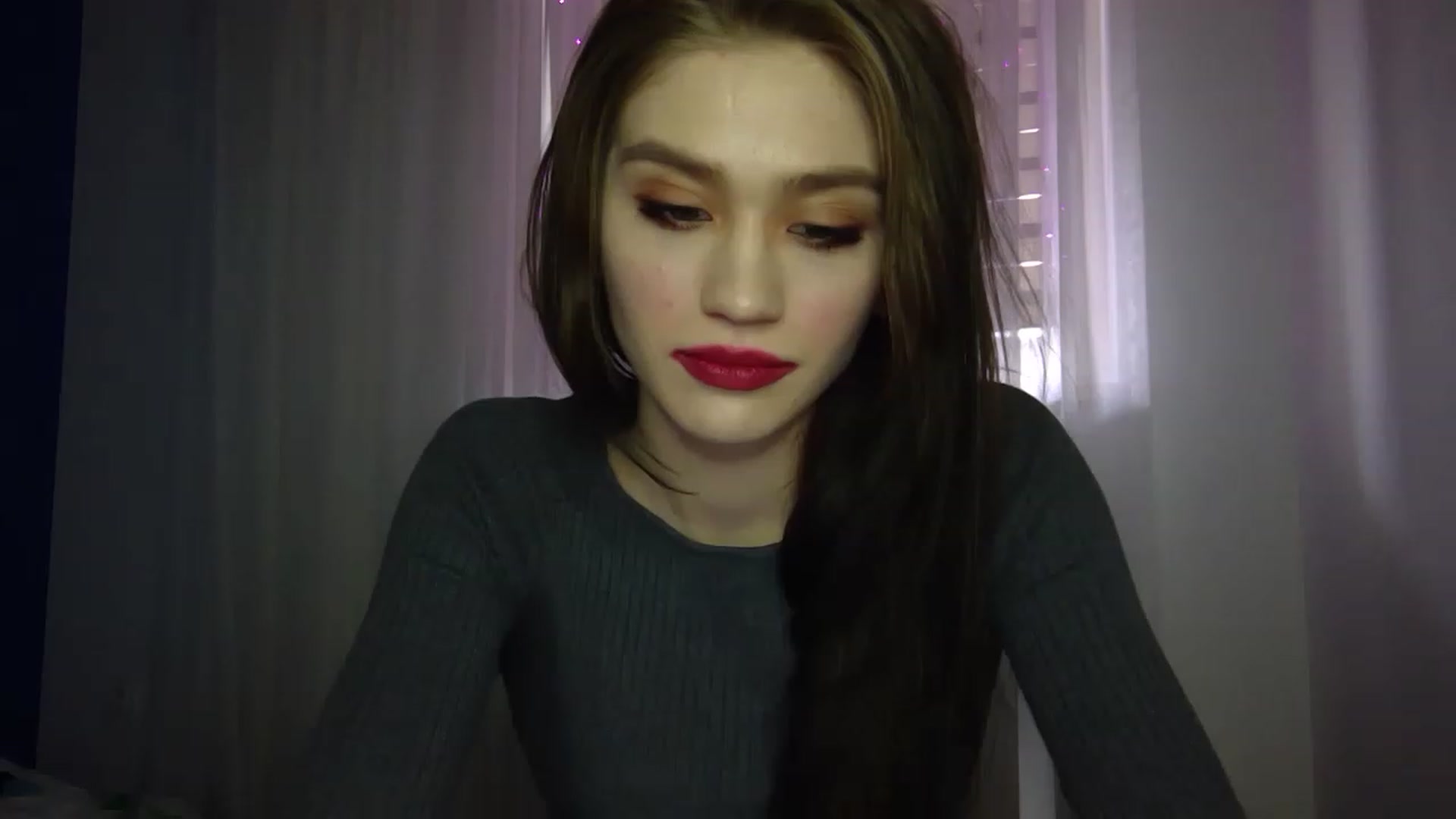 Gallery image thumbnail from Mufinmoon's myfreecams stream on, 04/04/2023, 13:41 image 4 of 20