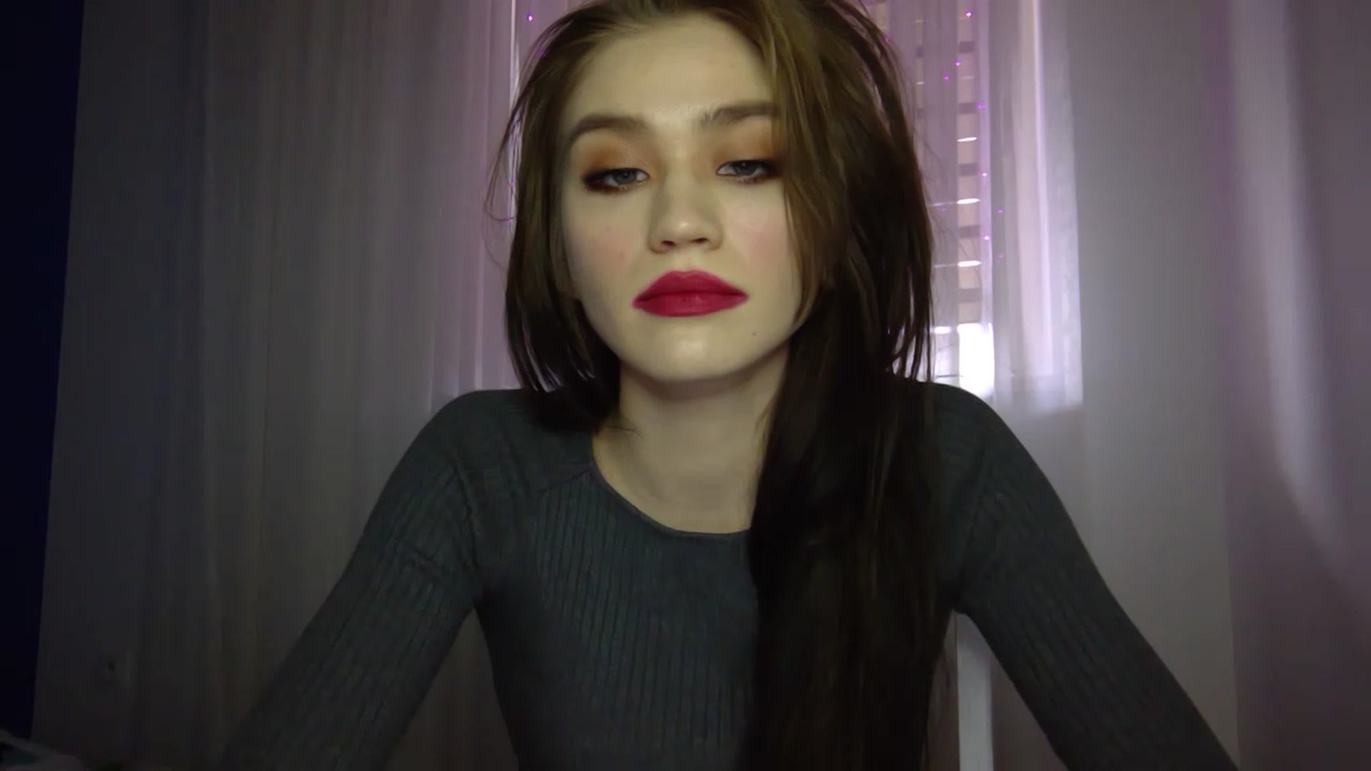Gallery image thumbnail from Mufinmoon's myfreecams stream on, 04/04/2023, 13:41 image 6 of 20