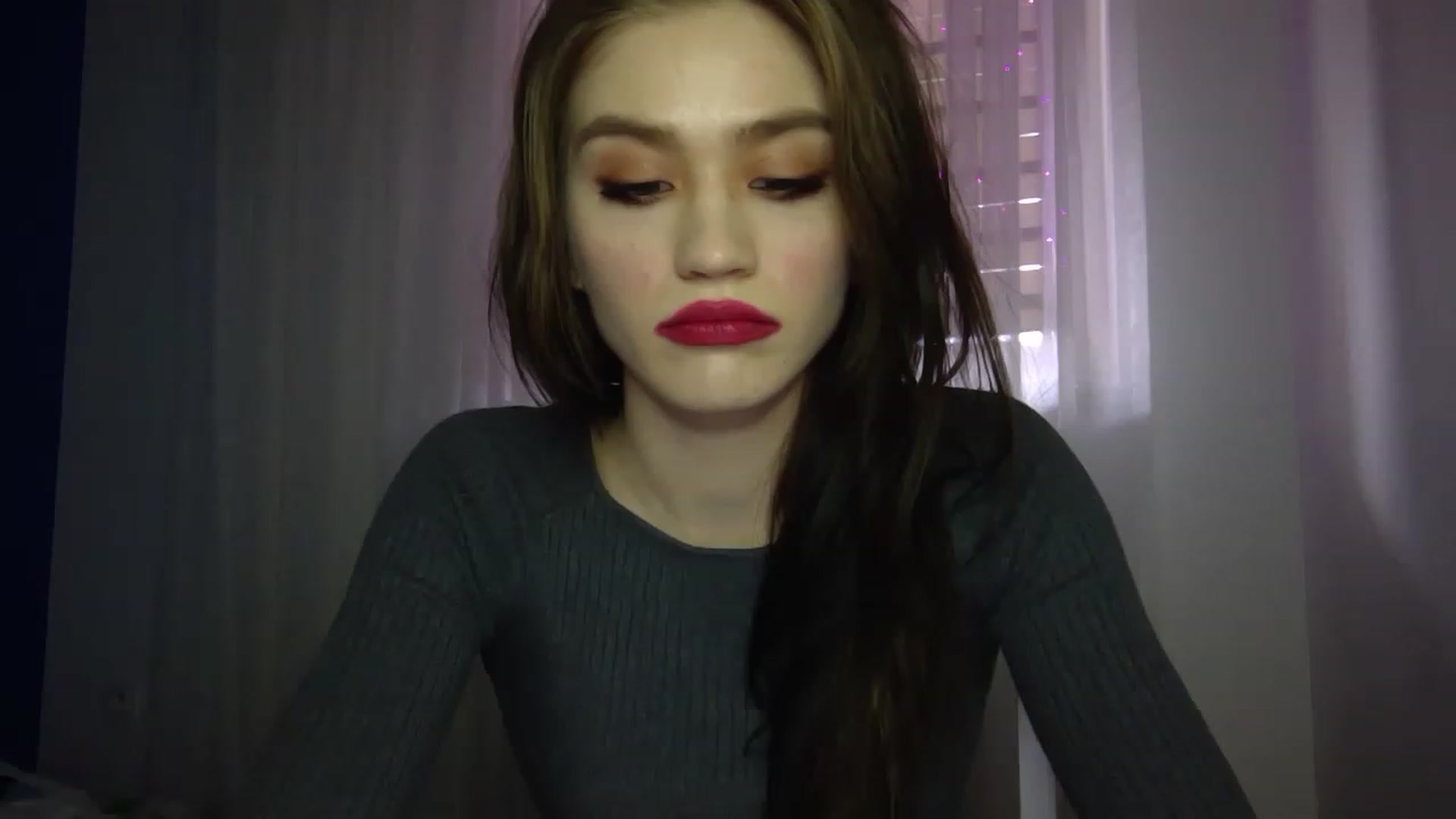 Gallery image thumbnail from Mufinmoon's myfreecams stream on, 04/04/2023, 13:41 image 18 of 20