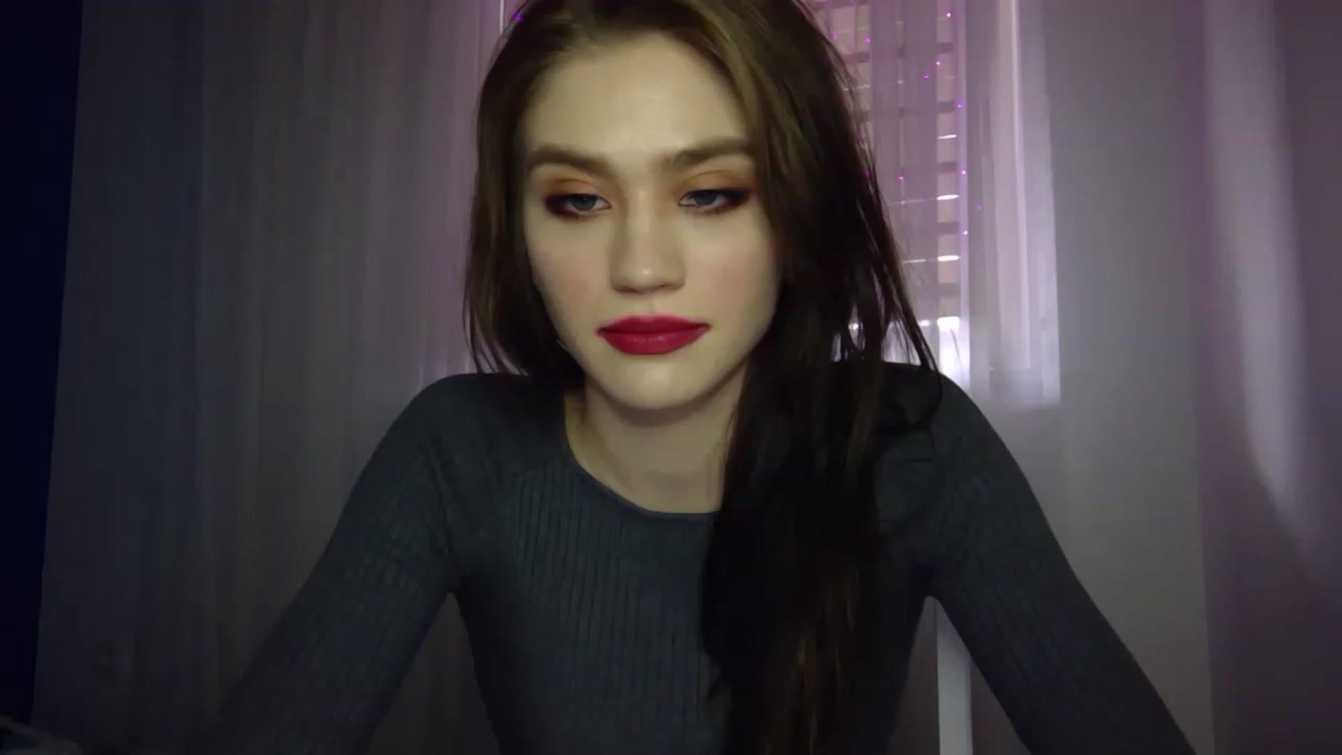 Gallery image thumbnail from Mufinmoon's myfreecams stream on, 04/04/2023, 13:41 image 15 of 20