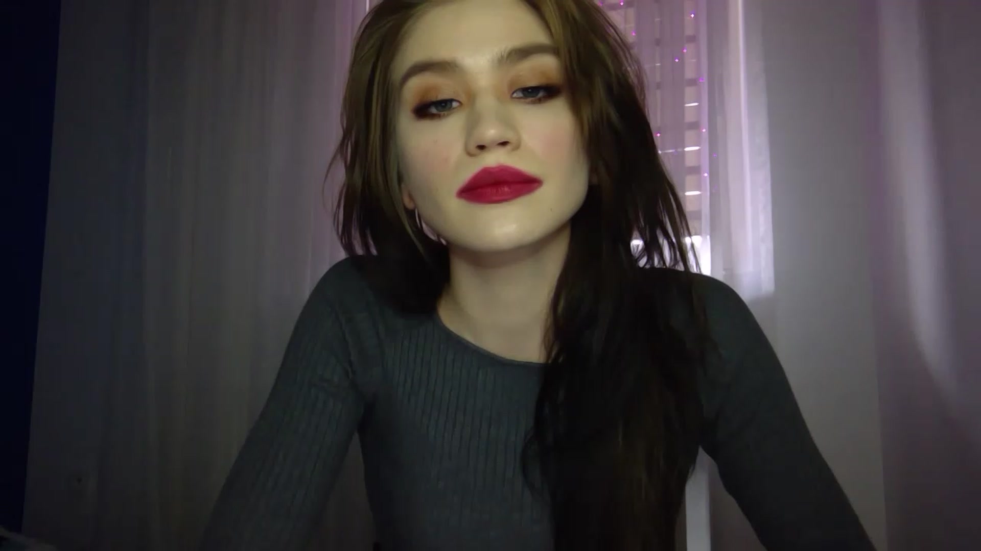 Gallery image thumbnail from Mufinmoon's myfreecams stream on, 04/04/2023, 13:41 image 11 of 20