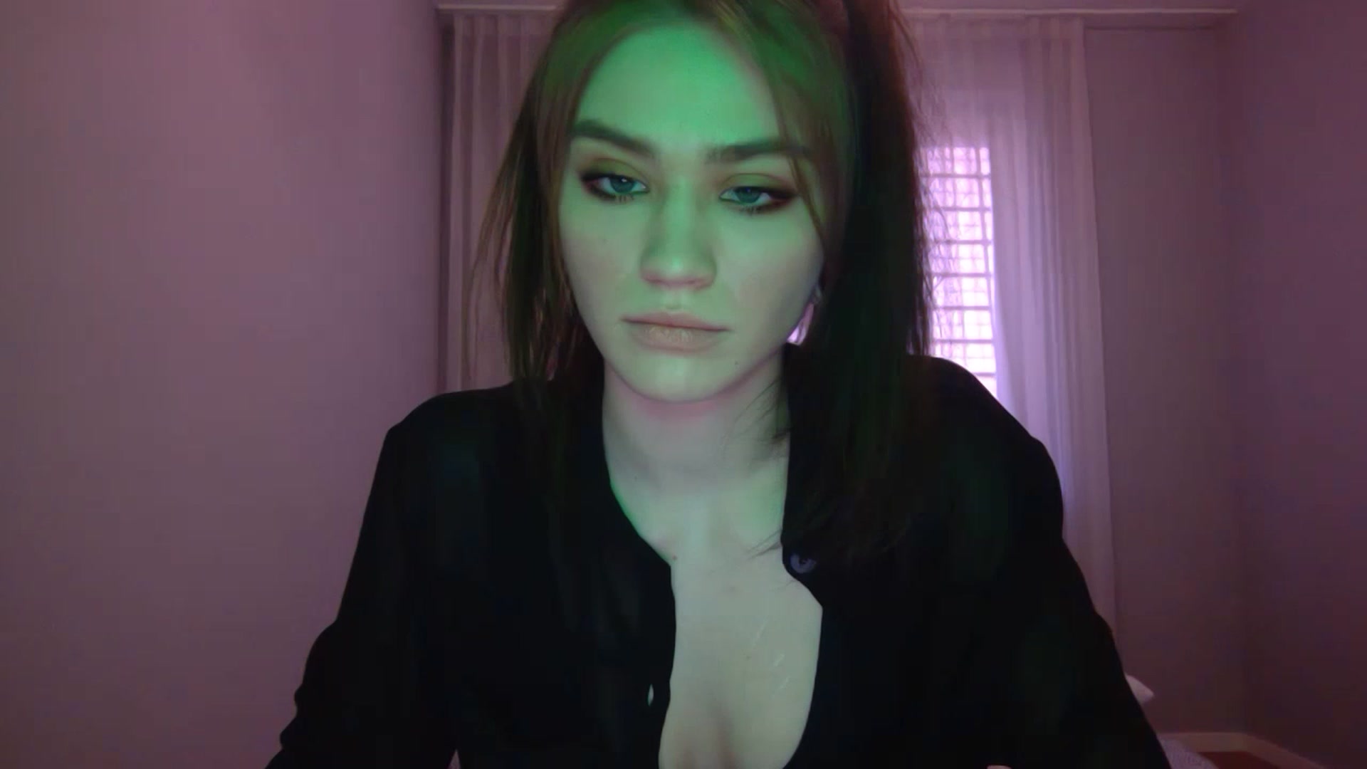Gallery image thumbnail from Mufinmoon's myfreecams stream on, 04/08/2023, 11:01 image 1 of 20