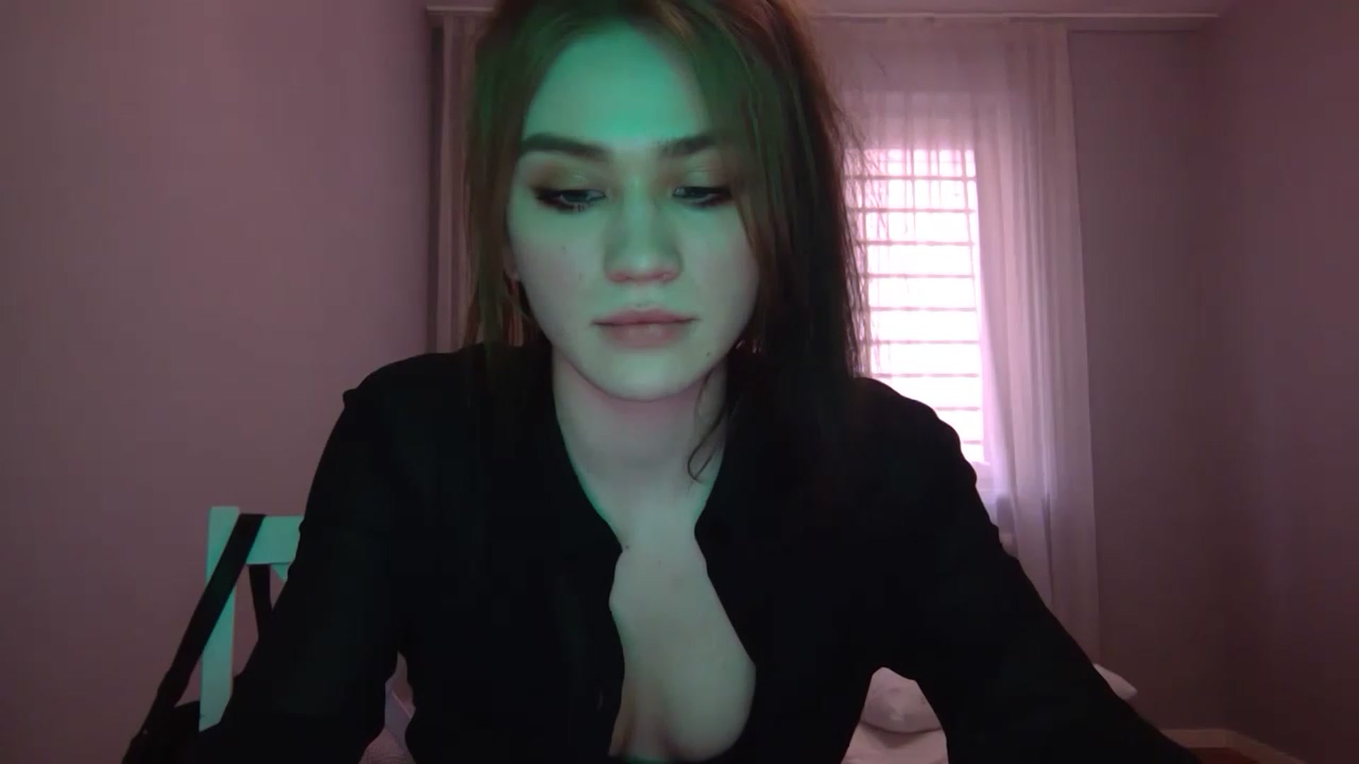 Gallery image thumbnail from Mufinmoon's myfreecams stream on, 04/08/2023, 14:00 image 20 of 20