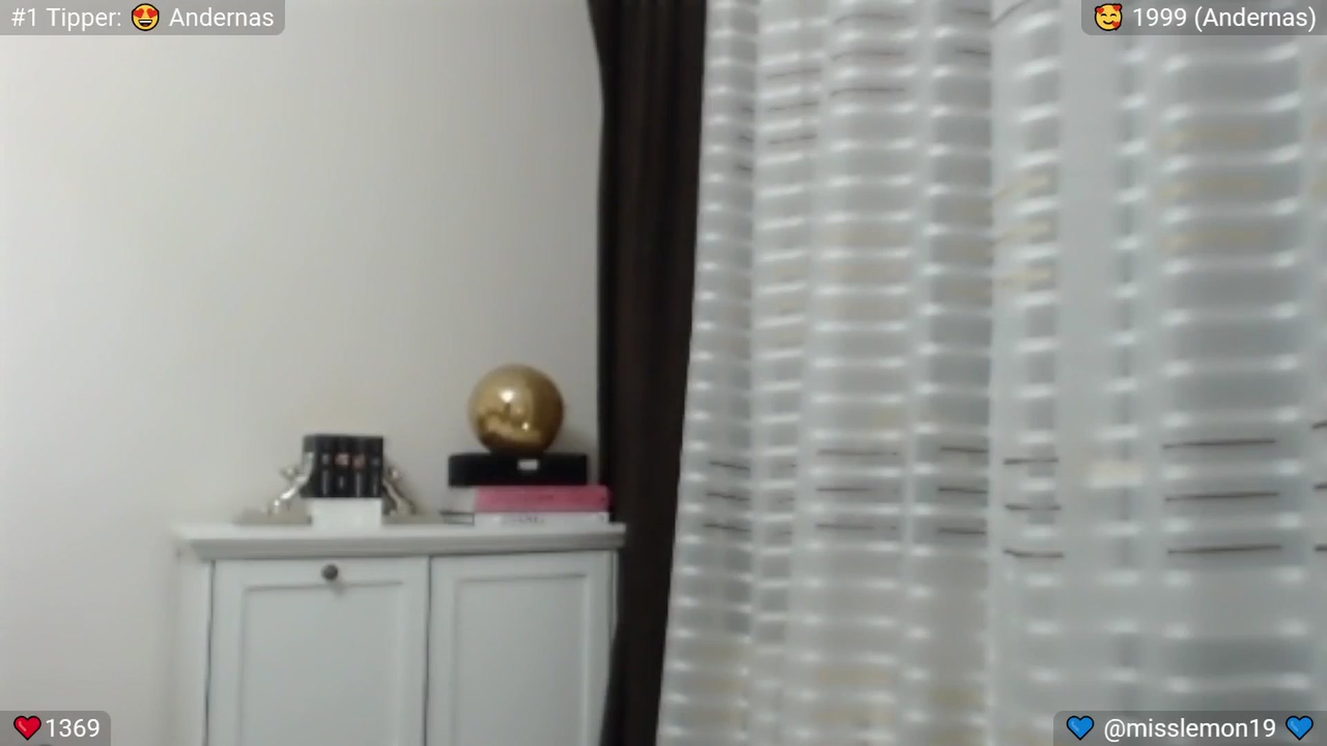 Gallery image thumbnail from Mulberry's myfreecams stream on, 09/29/2024, 24:26 image 15 of 20