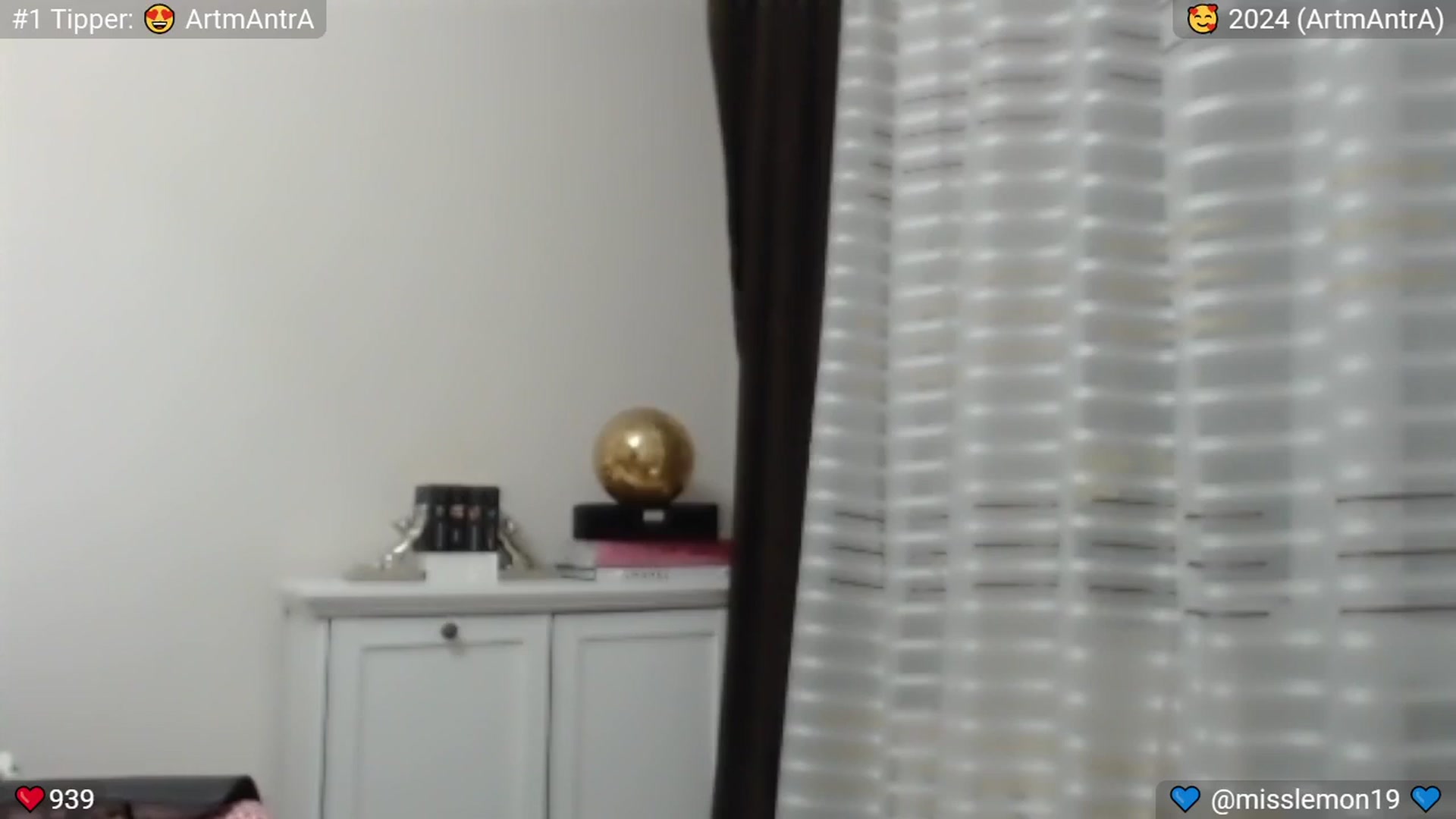 Gallery image thumbnail from Mulberry's myfreecams stream on, 11/01/2024, 24:02 image 13 of 20