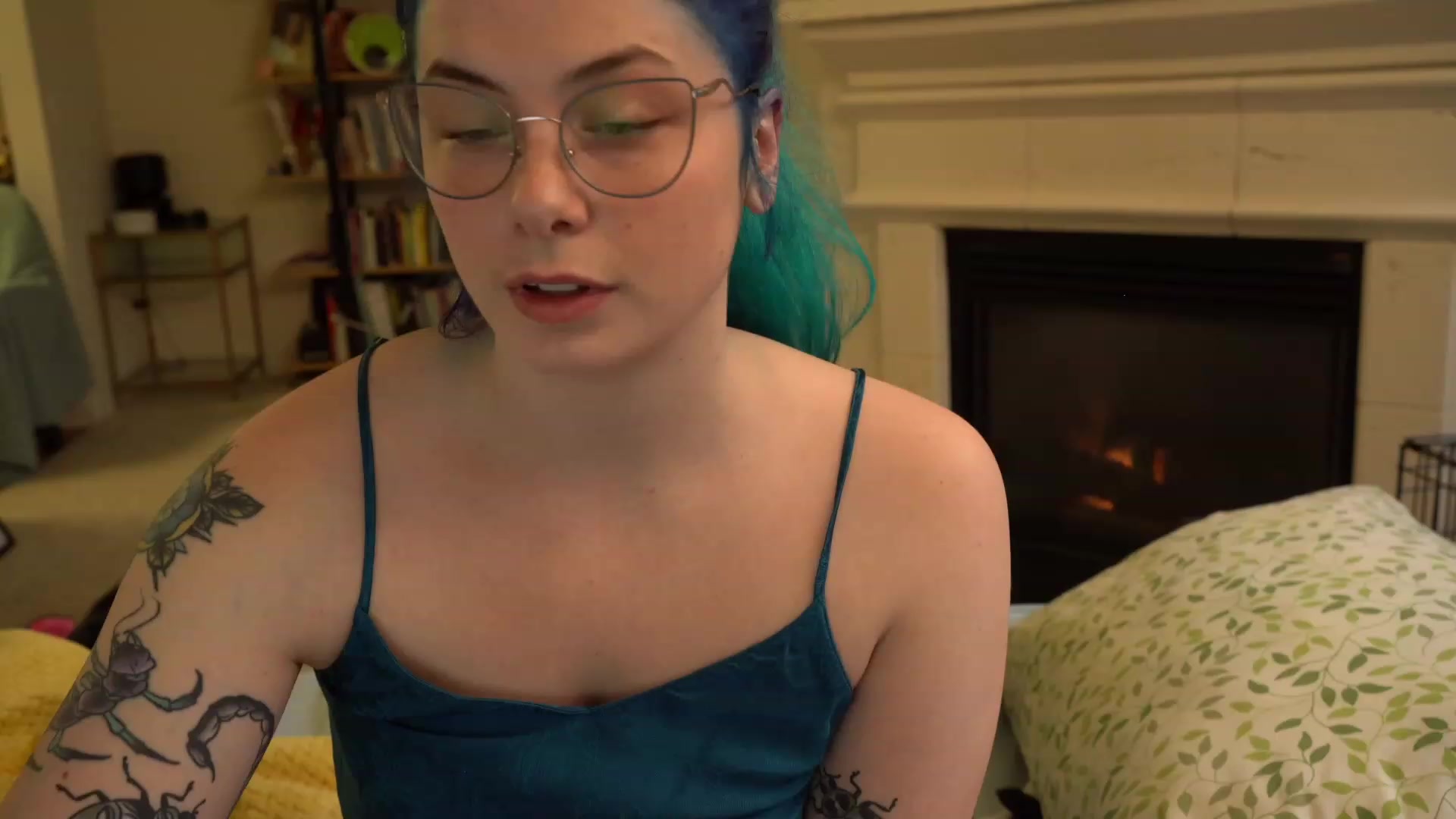 Gallery image thumbnail from MunchaQuchi's myfreecams stream on, 02/01/2023, 24:56 image 2 of 20