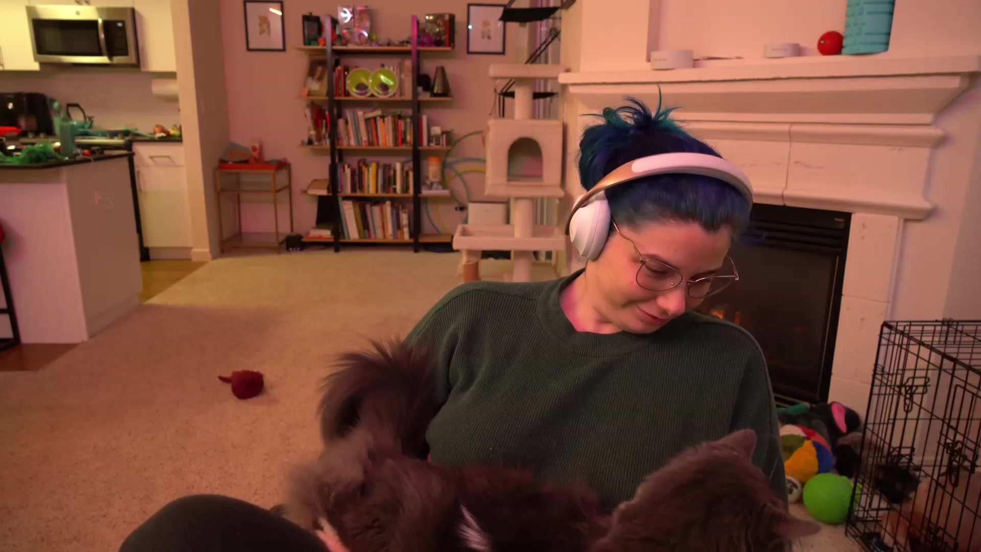 Gallery image thumbnail from MunchaQuchi's myfreecams stream on, 02/21/2023, 02:15 image 6 of 20