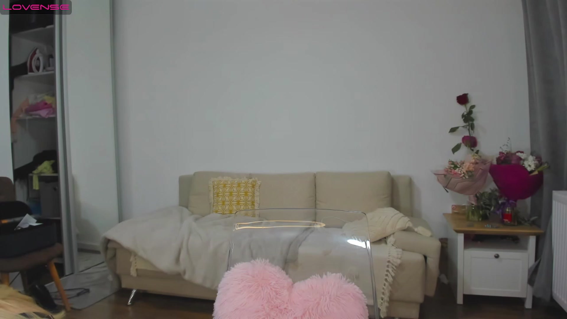 Gallery image thumbnail from Murrka's myfreecams stream on, 03/09/2023, 22:57 image 1 of 20
