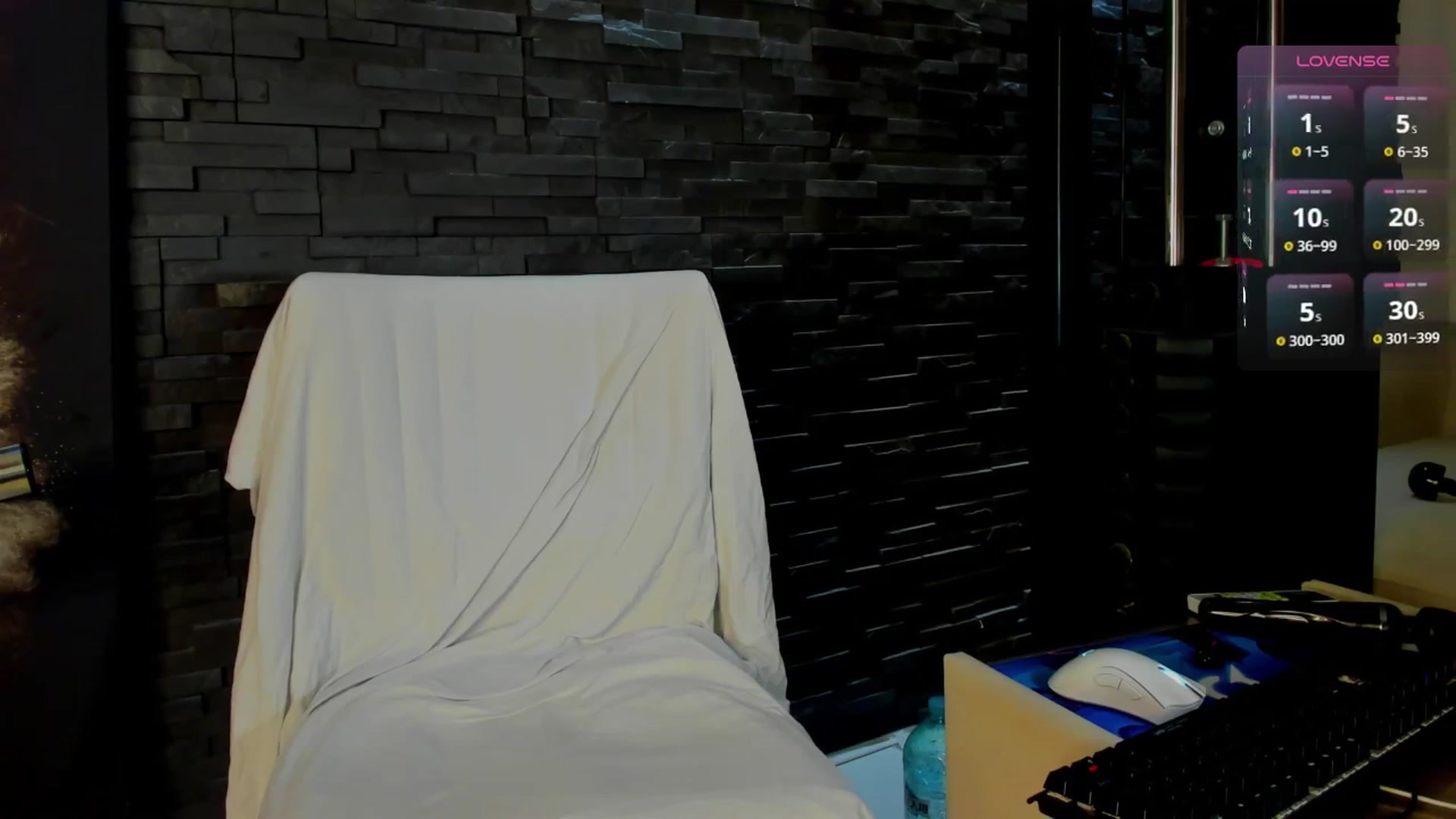 Gallery image thumbnail from Muscle_Queen_'s myfreecams stream on, 08/04/2025, 21:38 image 12 of 20