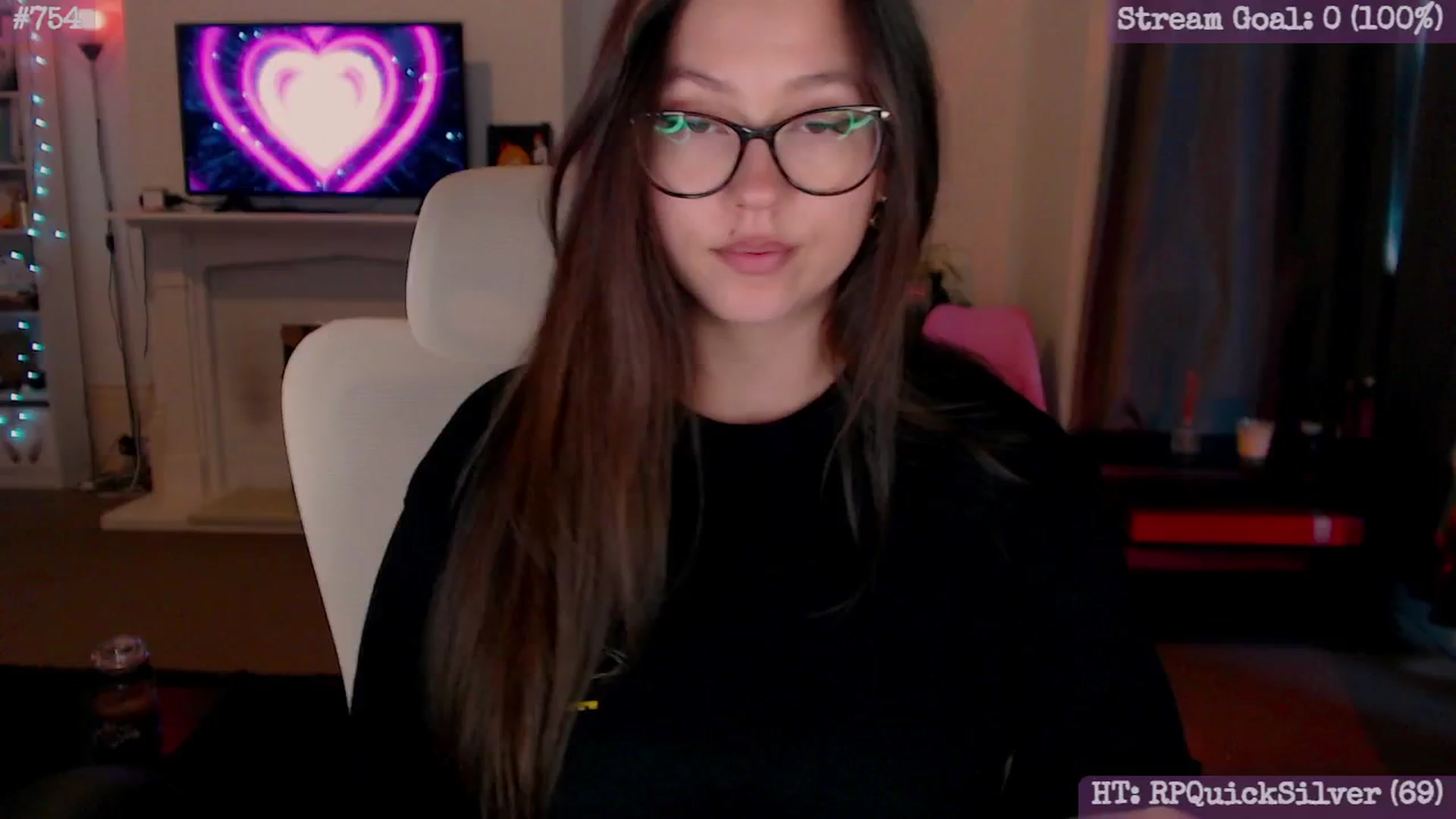 Gallery image thumbnail from MuseCTRL's myfreecams stream on, 08/12/2025, 19:34 image 1 of 20