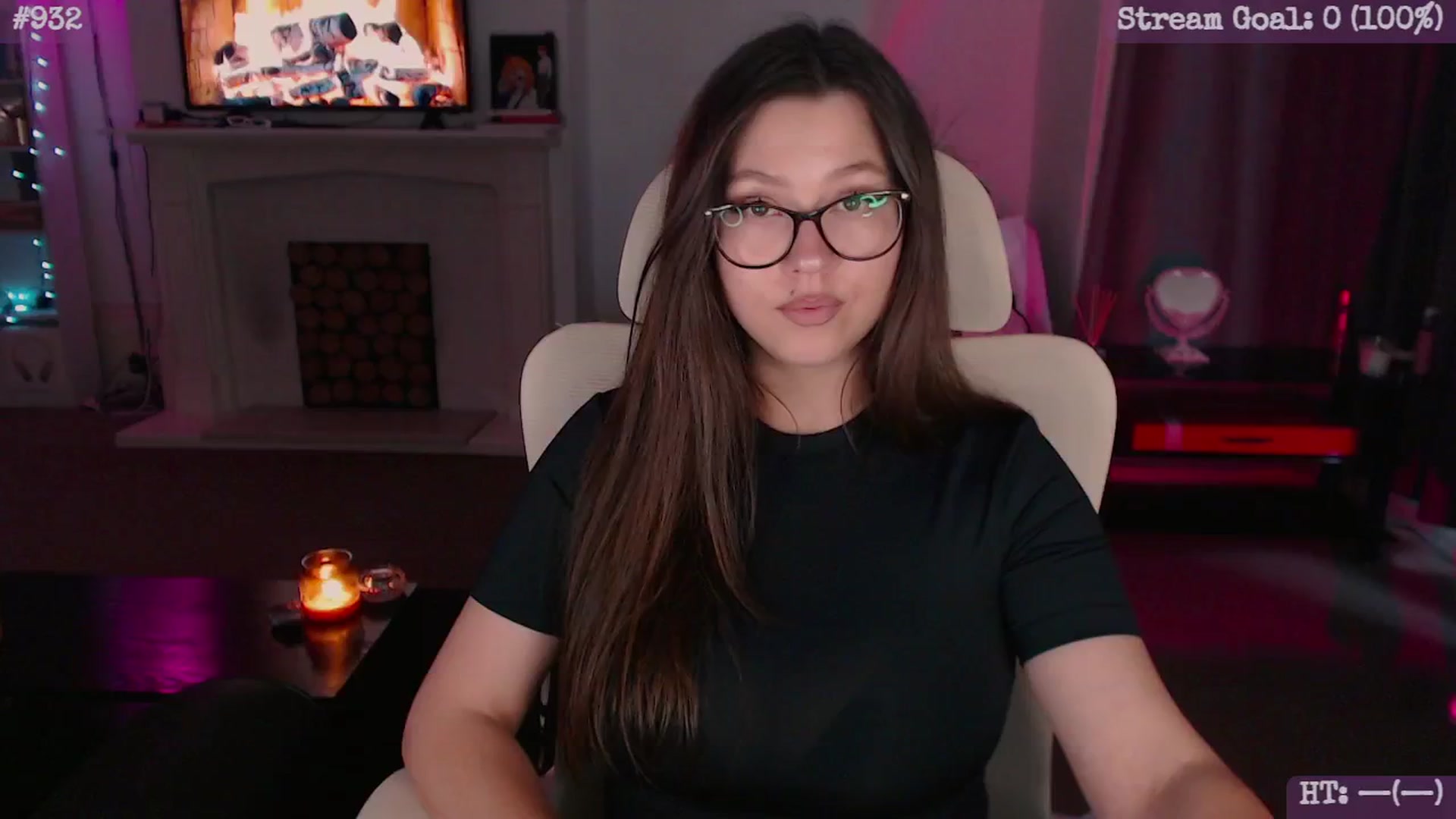 Gallery image thumbnail from MuseCTRL's myfreecams stream on, 08/18/2025, 18:36 image 1 of 20