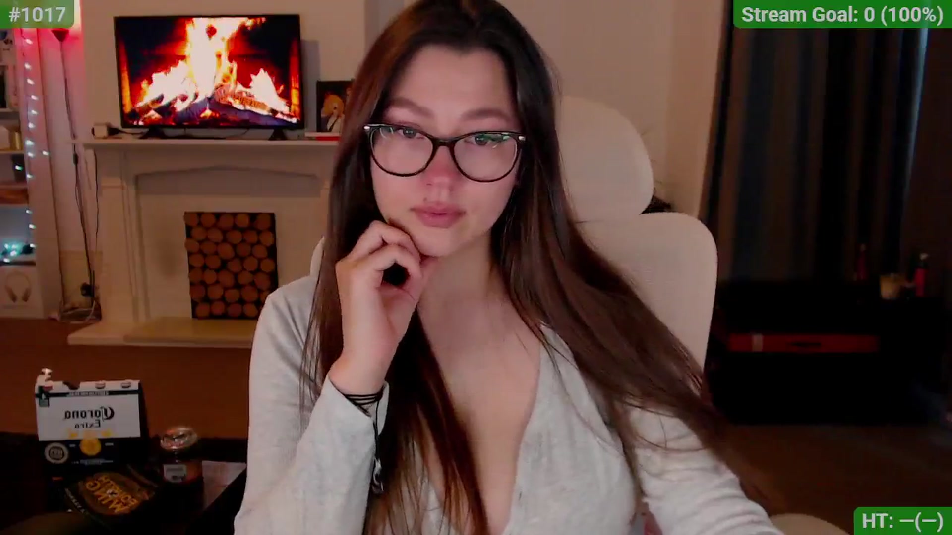 Gallery image thumbnail from MuseCTRL's myfreecams stream on, 08/27/2025, 18:17 image 16 of 20