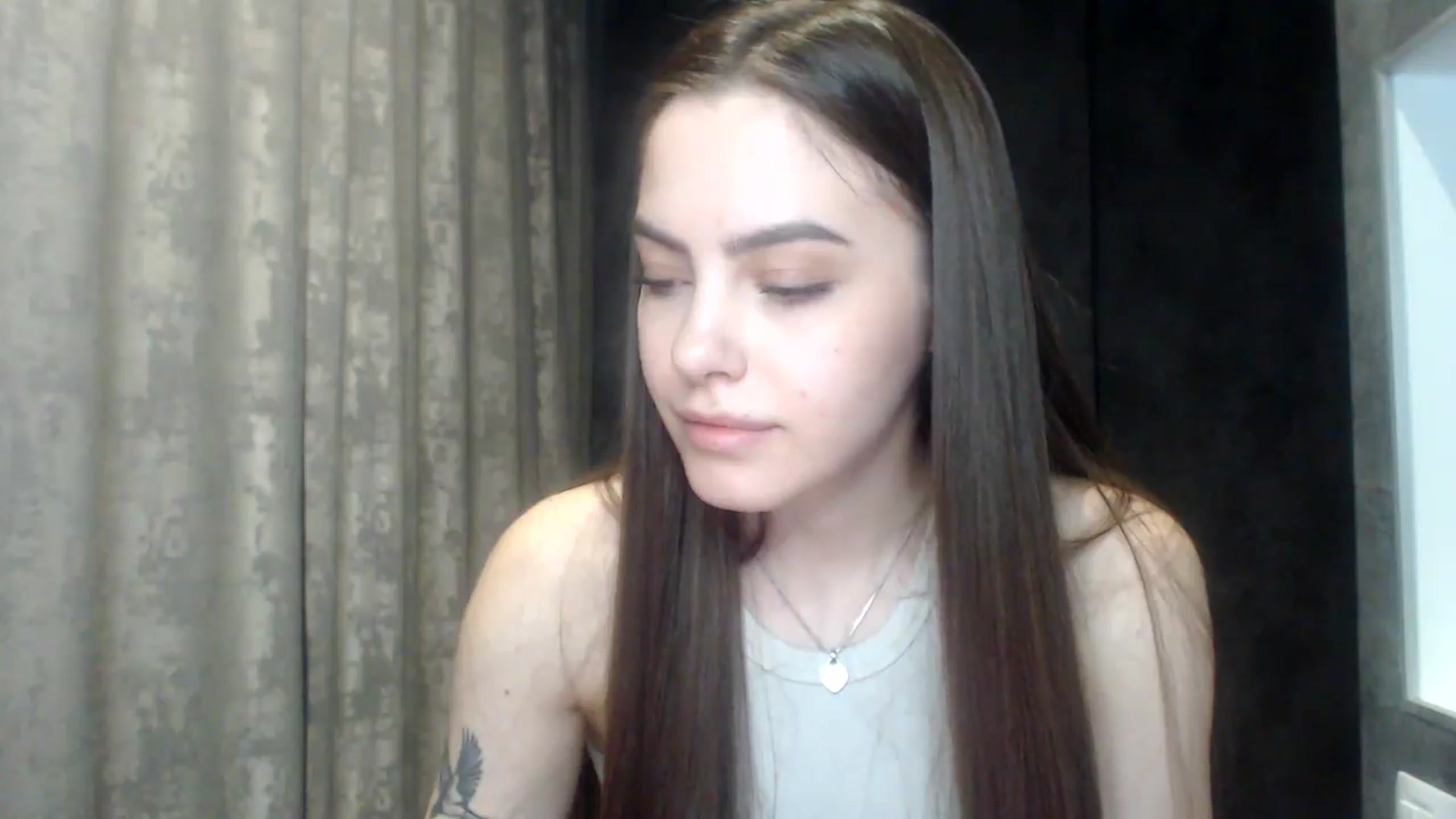 Gallery image thumbnail from MuseForYou_'s myfreecams stream on, 05/02/2025, 20:54 image 16 of 20
