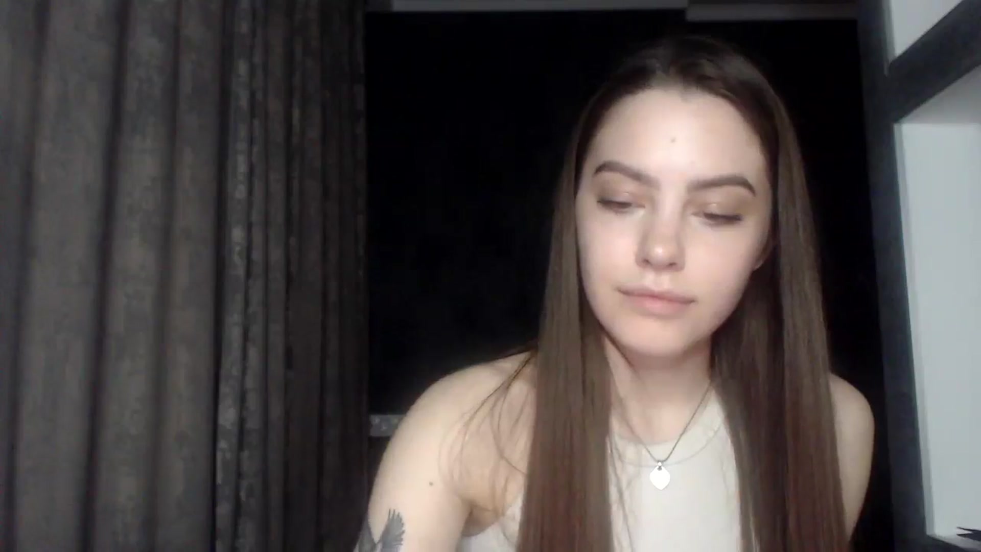 Gallery image thumbnail from MuseForYou_'s myfreecams stream on, 05/06/2025, 20:31 image 17 of 20