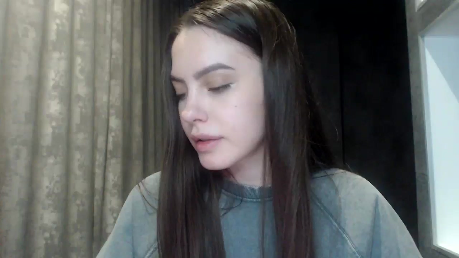 Gallery image thumbnail from MuseForYou_'s myfreecams stream on, 05/20/2025, 18:53 image 8 of 20