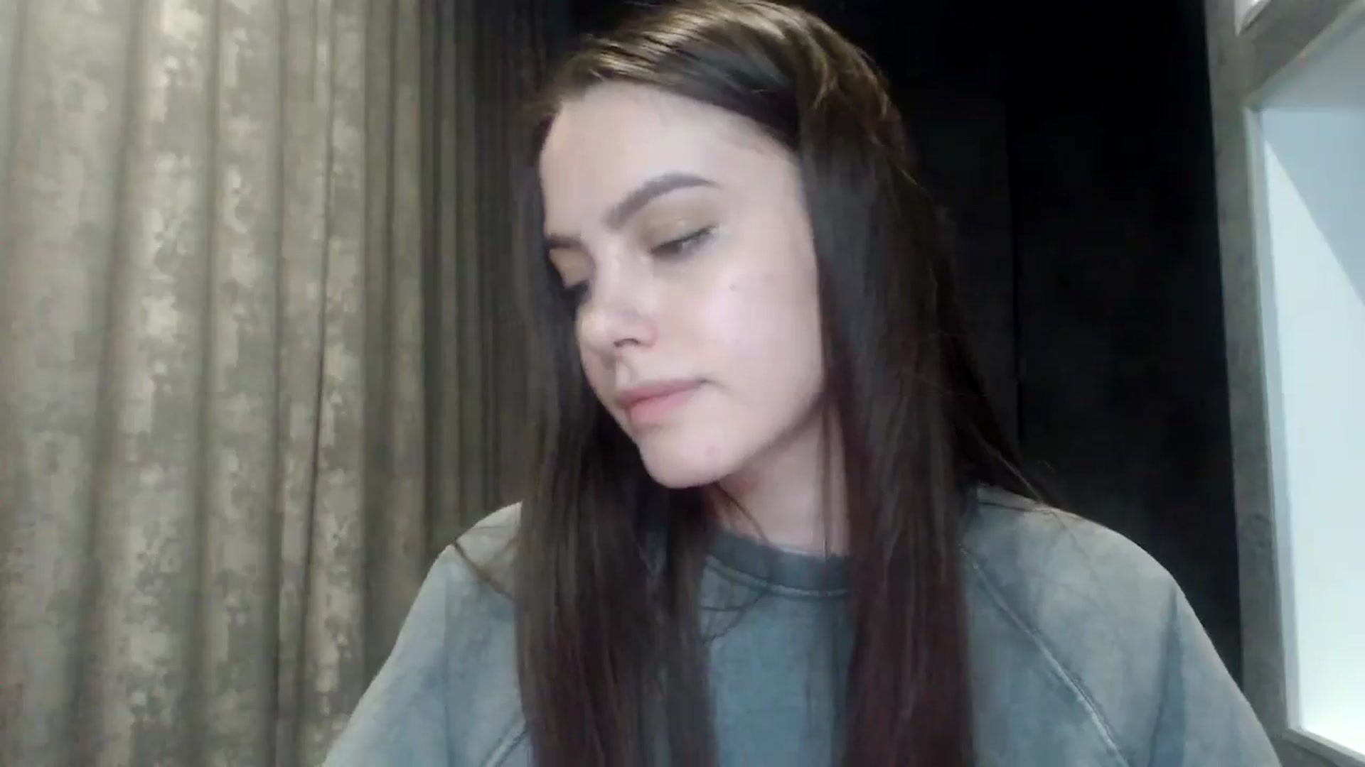 Gallery image thumbnail from MuseForYou_'s myfreecams stream on, 05/20/2025, 18:53 image 7 of 20