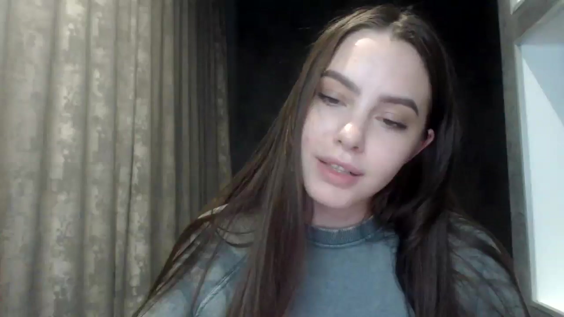 Gallery image thumbnail from MuseForYou_'s myfreecams stream on, 05/20/2025, 18:53 image 4 of 20