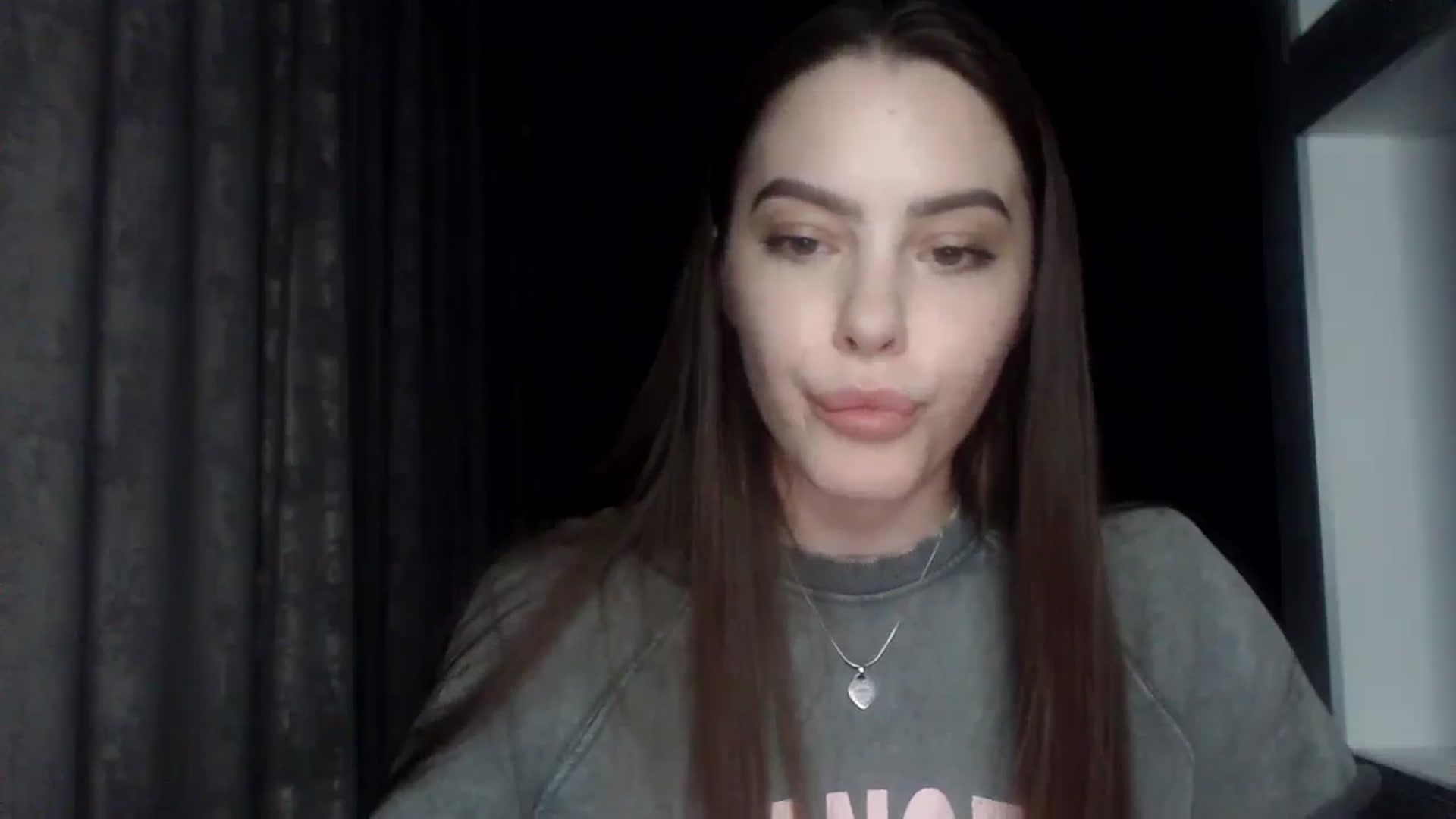 Gallery image thumbnail from MuseForYou_'s myfreecams stream on, 05/24/2025, 18:31 image 12 of 20