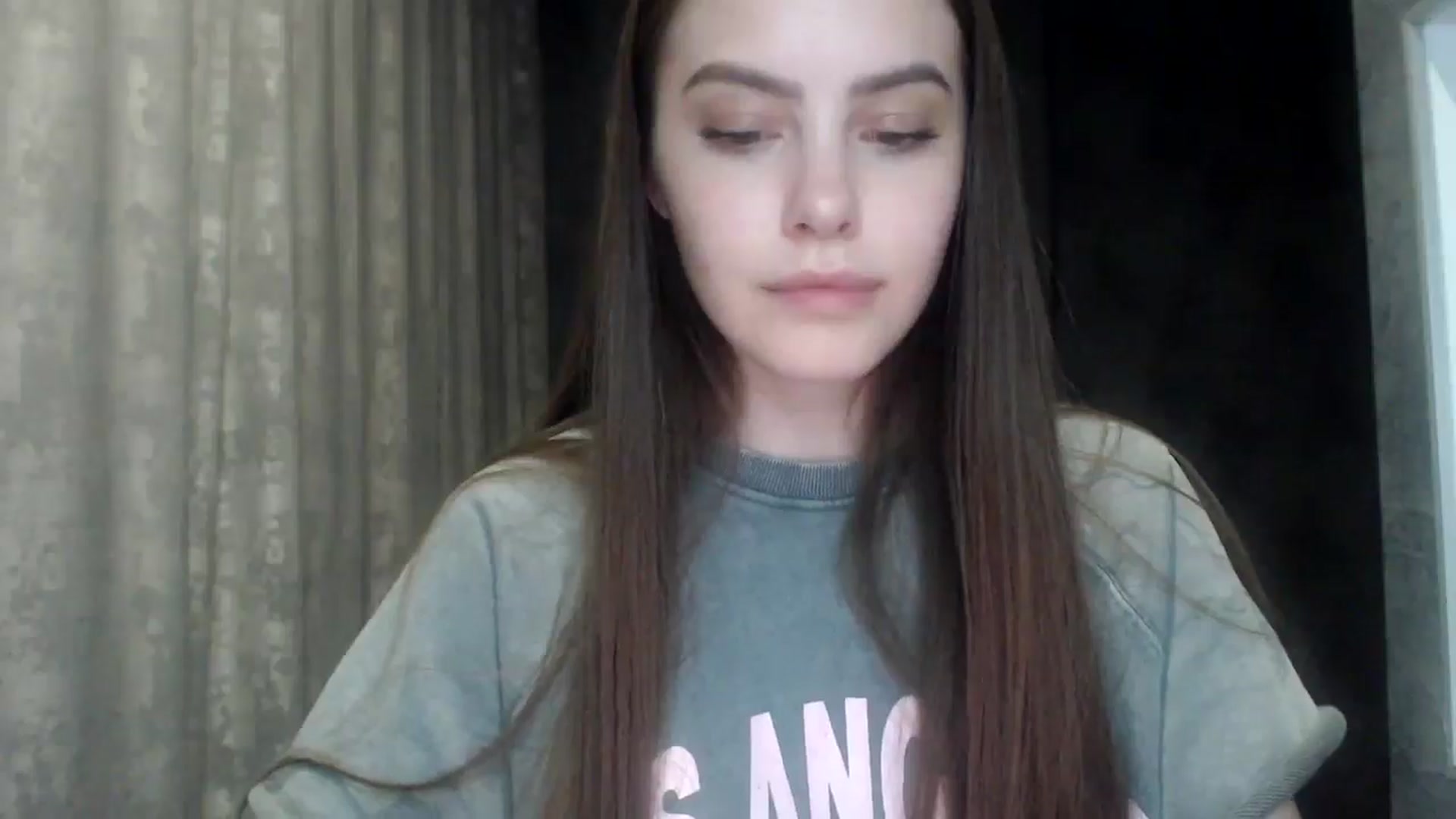 Gallery image thumbnail from MuseForYou_'s myfreecams stream on, 05/24/2025, 20:37 image 17 of 20