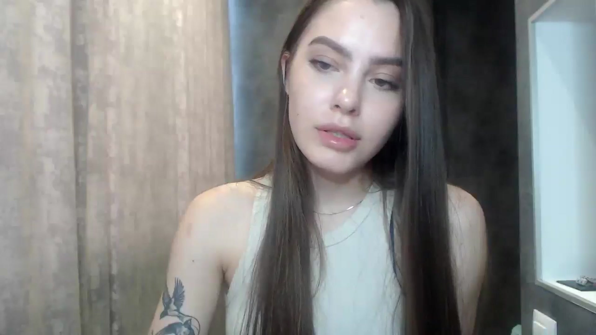 Gallery image thumbnail from MuseForYou_'s myfreecams stream on, 05/28/2025, 15:41 image 15 of 20