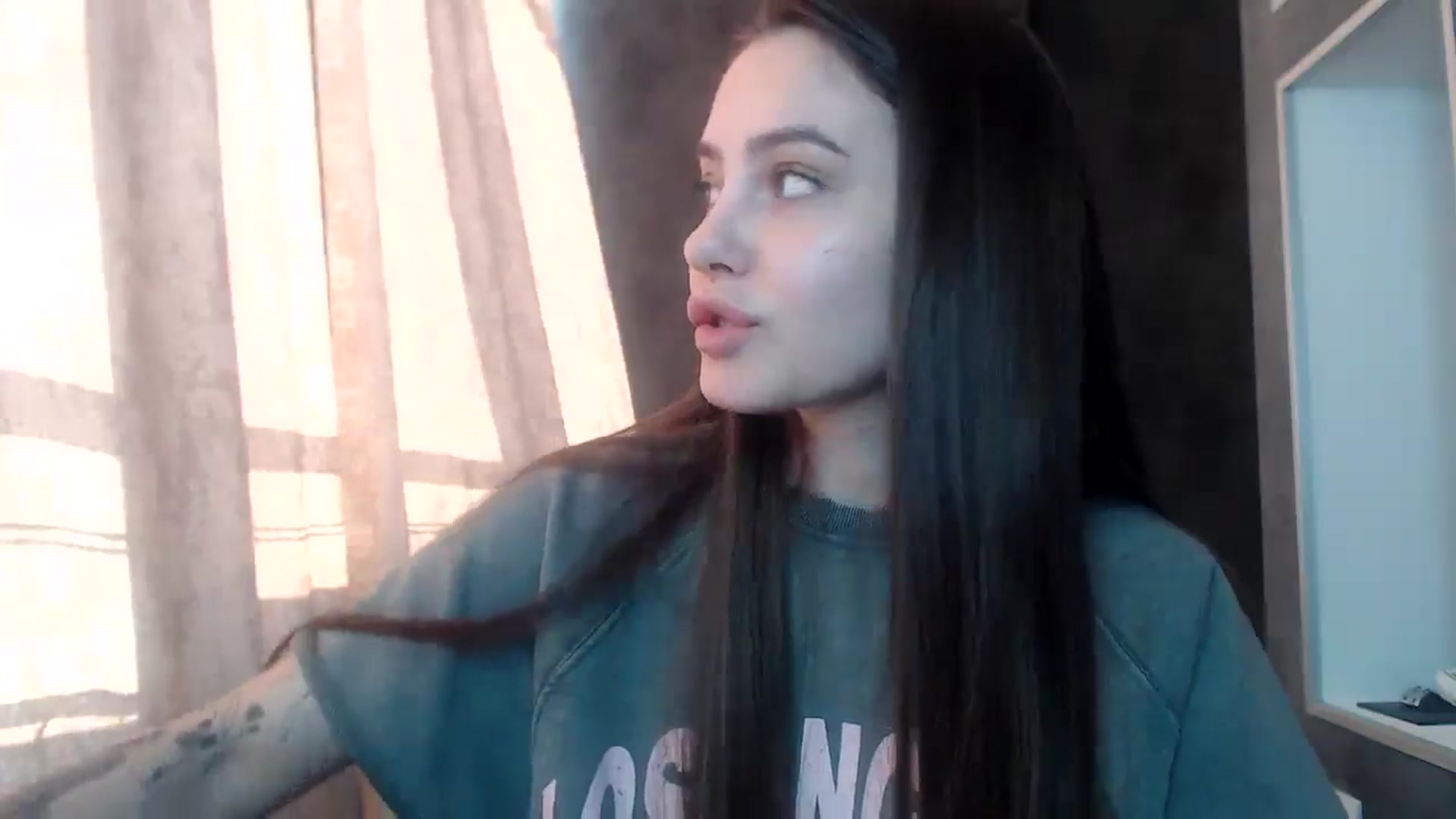 Gallery image thumbnail from MuseForYou_'s myfreecams stream on, 05/30/2025, 17:05 image 14 of 20