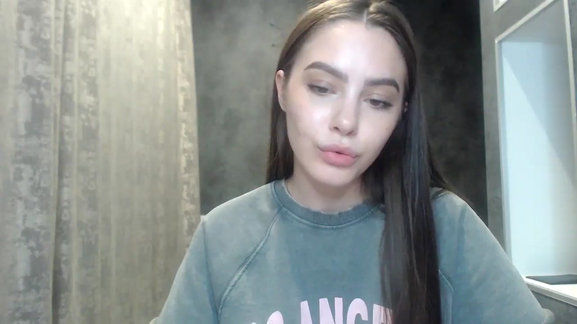 Gallery image thumbnail from MuseForYou_'s myfreecams stream on, 06/03/2025, 19:03 image 12 of 20