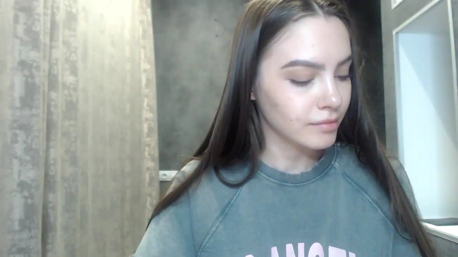 Gallery image thumbnail from MuseForYou_'s myfreecams stream on, 06/03/2025, 19:03 image 4 of 20
