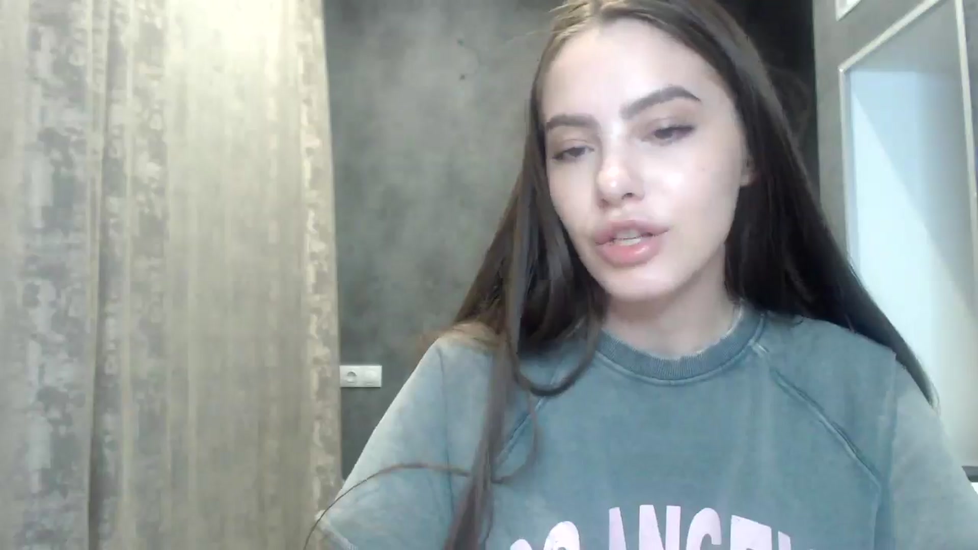 Gallery image thumbnail from MuseForYou_'s myfreecams stream on, 06/03/2025, 19:03 image 6 of 20
