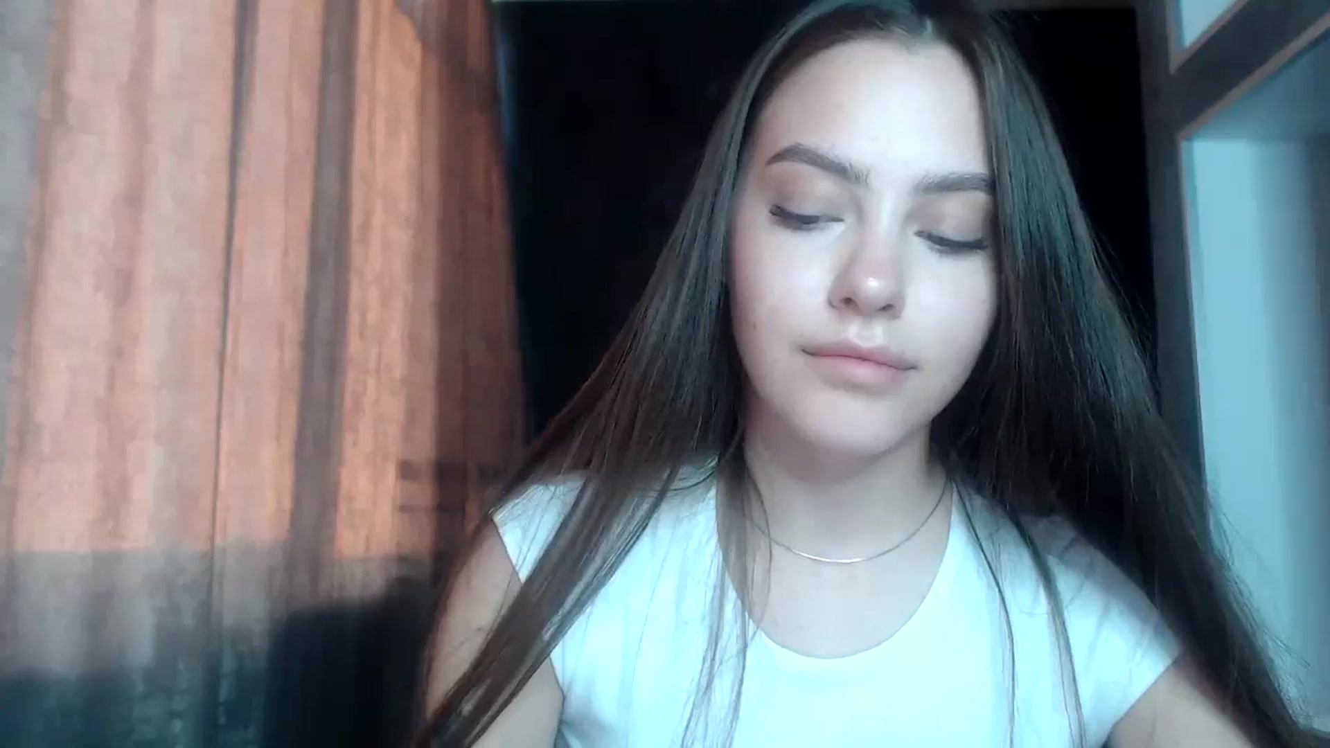 Gallery image thumbnail from MuseForYou_'s myfreecams stream on, 06/16/2025, 17:27 image 16 of 20