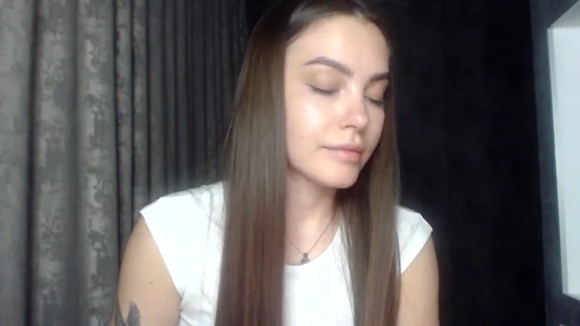 Gallery image thumbnail from MuseForYou_'s myfreecams stream on, 06/24/2025, 24:38 image 20 of 20