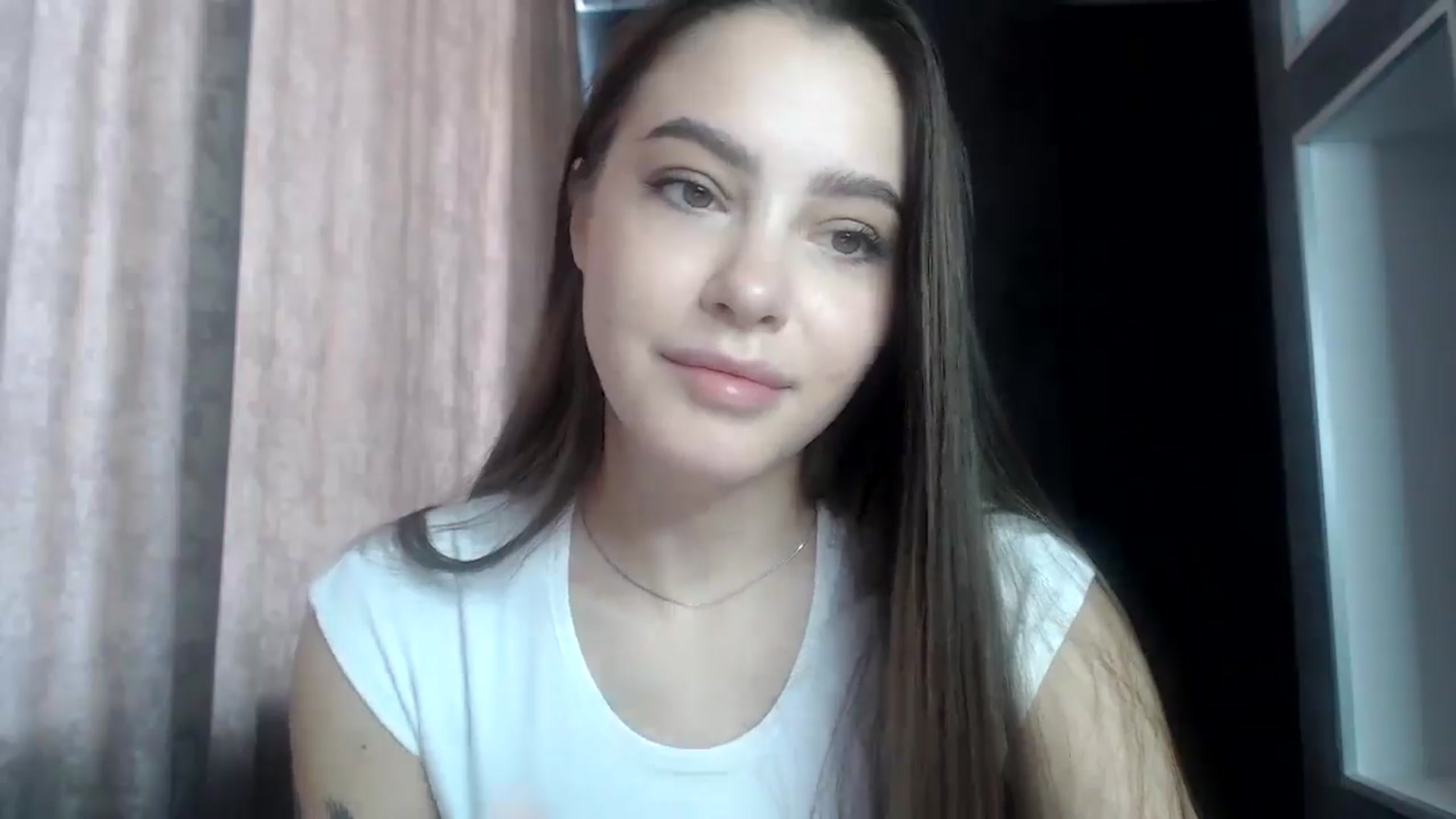 Gallery image thumbnail from MuseForYou_'s myfreecams stream on, 06/25/2025, 10:36 image 14 of 20