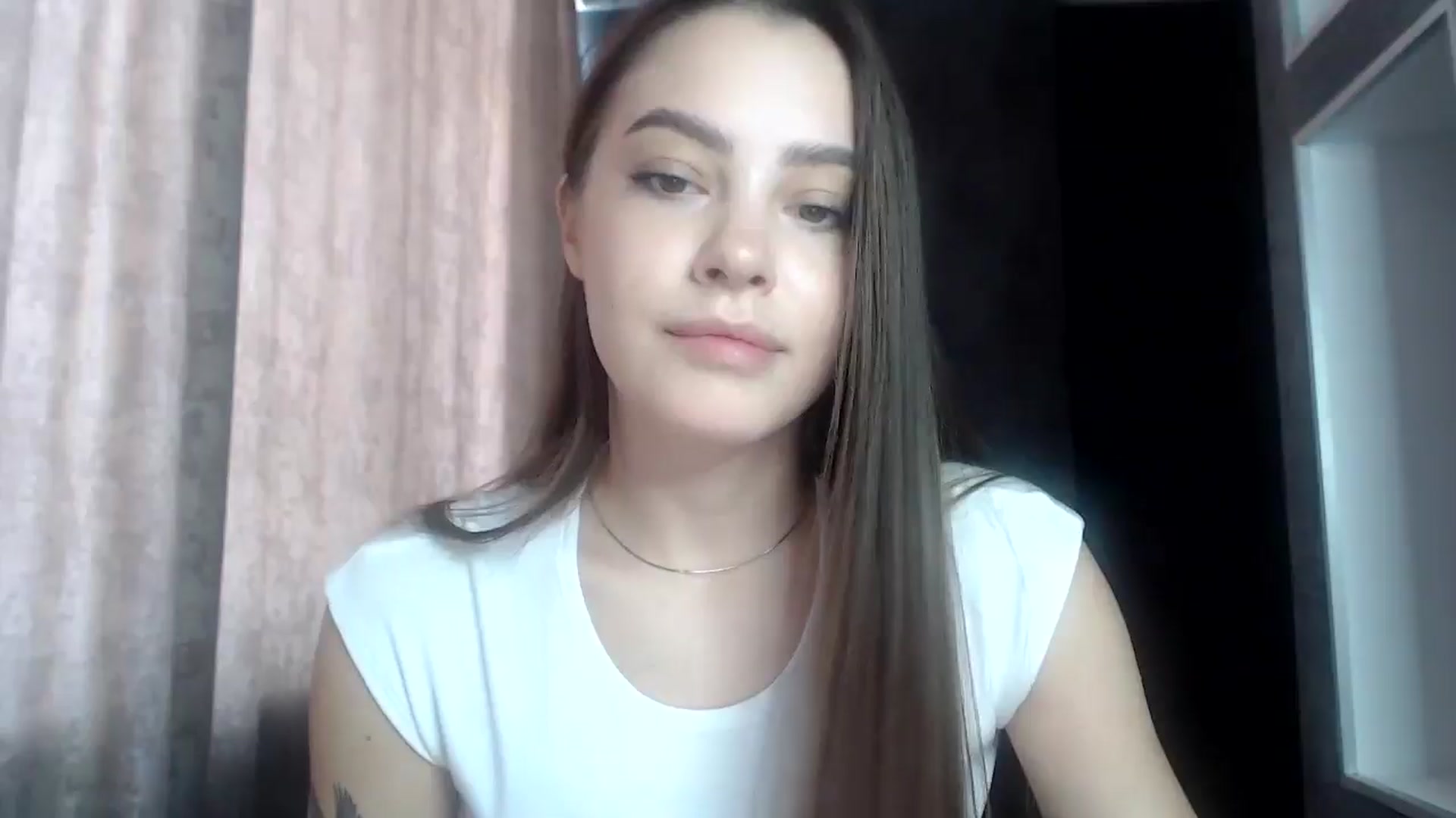 Gallery image thumbnail from MuseForYou_'s myfreecams stream on, 06/25/2025, 10:36 image 10 of 20