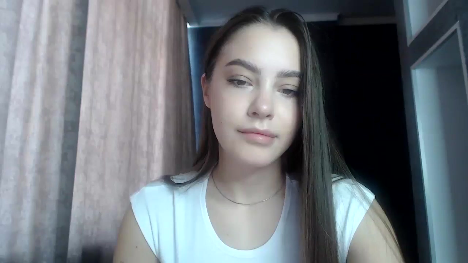 Gallery image thumbnail from MuseForYou_'s myfreecams stream on, 06/25/2025, 10:36 image 7 of 20