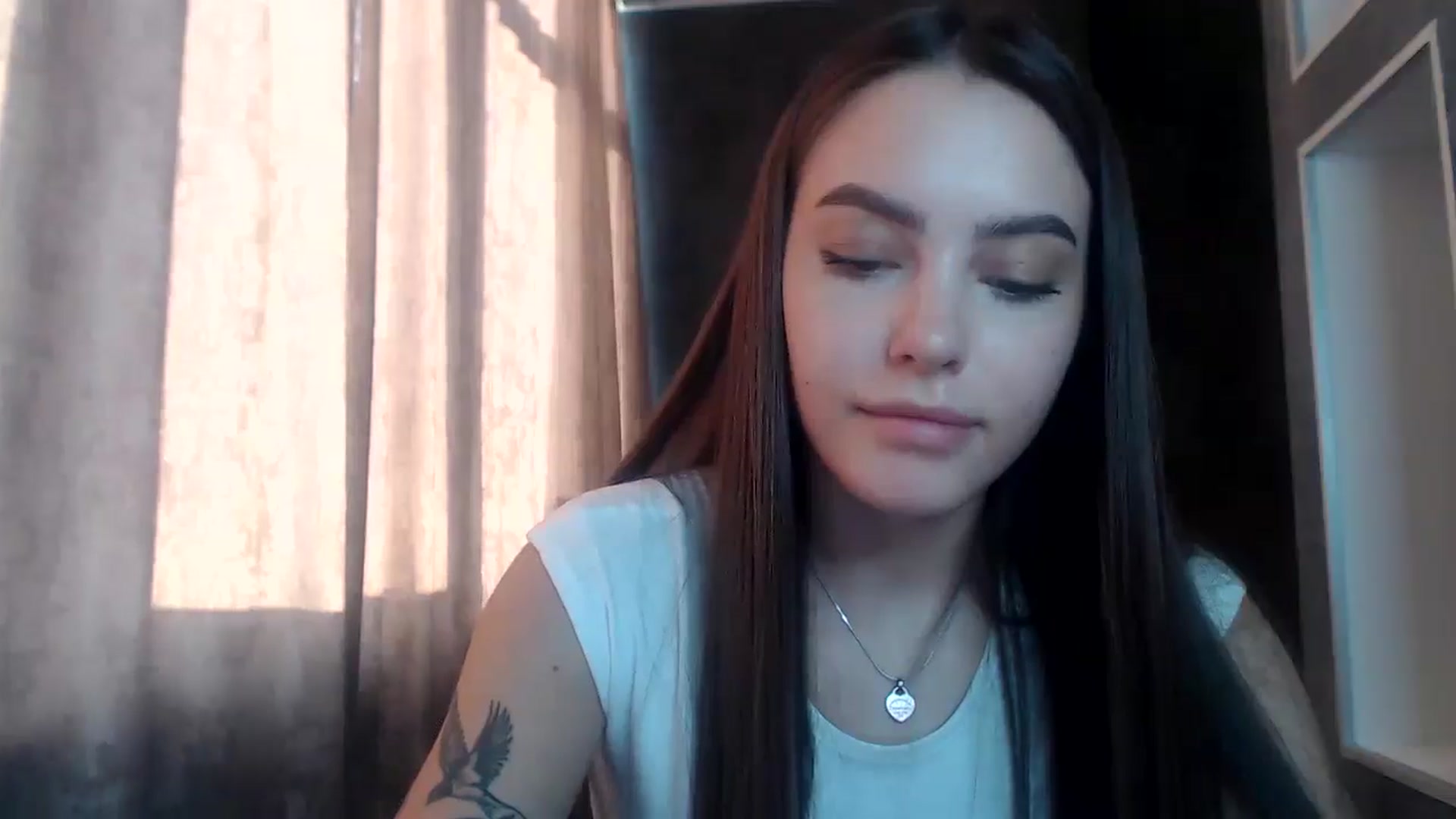 Gallery image thumbnail from MuseForYou_'s myfreecams stream on, 06/26/2025, 17:13 image 17 of 20