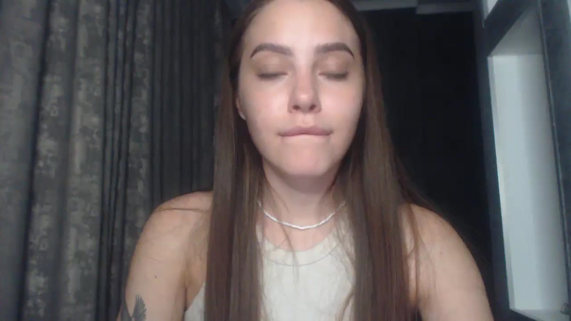 Gallery image thumbnail from MuseForYou_'s myfreecams stream on, 07/15/2025, 02:00 image 19 of 20