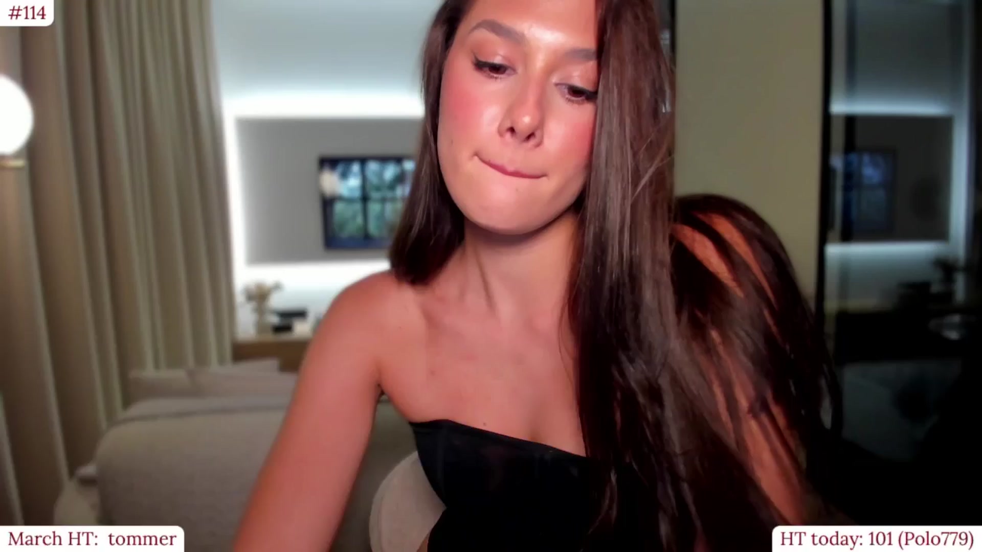 Gallery image thumbnail from Muse_'s myfreecams stream on, 03/04/2025, 22:06 image 17 of 20