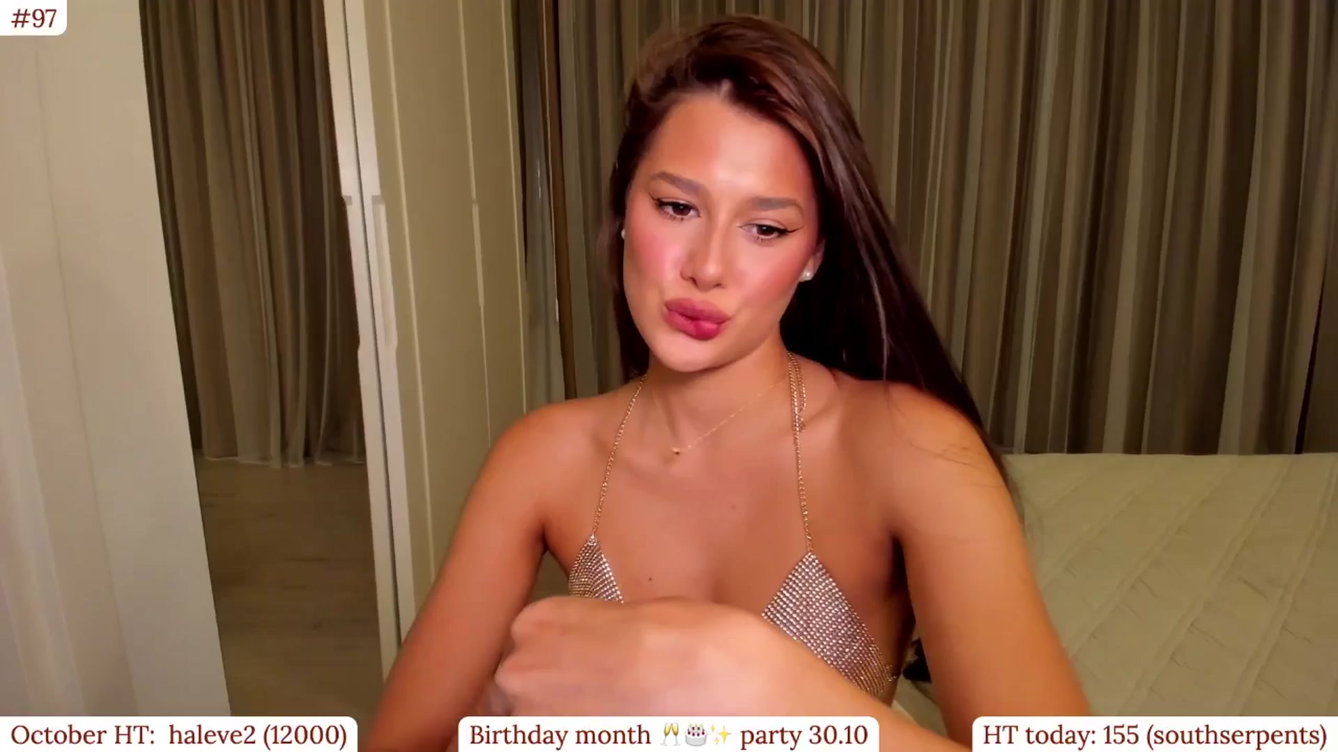 Gallery image thumbnail from Muse_'s myfreecams stream on, 10/14/2025, 19:09 image 10 of 20