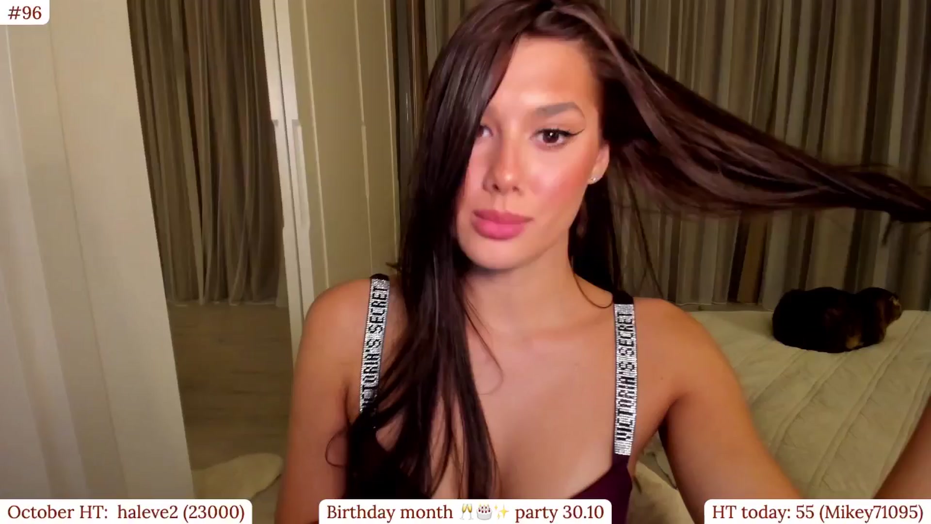 Gallery image thumbnail from Muse_'s myfreecams stream on, 10/28/2025, 22:46 image 15 of 20