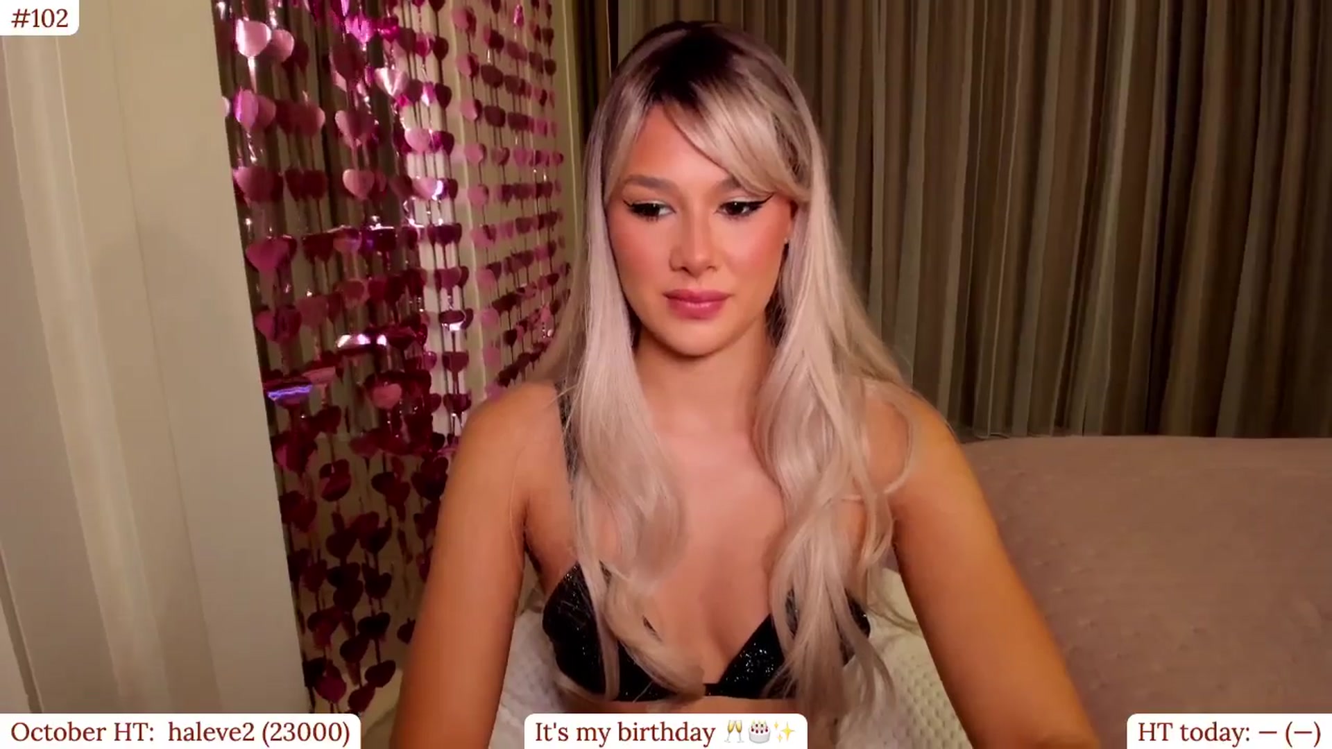 Gallery image thumbnail from Muse_'s myfreecams stream on, 10/31/2025, 18:01 image 6 of 20
