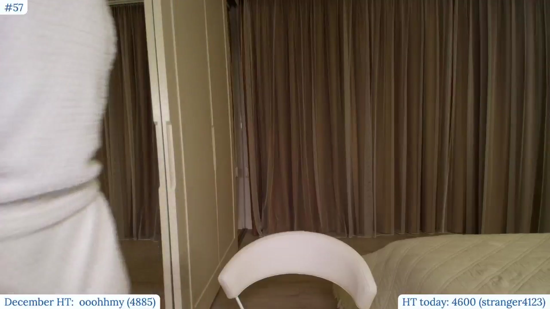 Gallery image thumbnail from Muse_'s myfreecams stream on, 12/03/2025, 21:25 image 16 of 20