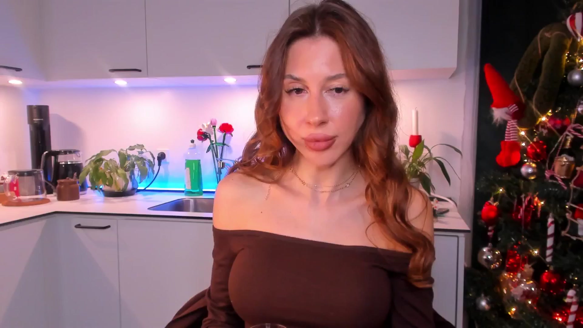 Gallery image thumbnail from Musebeaura's myfreecams stream on, 01/05/2026, 19:40 image 18 of 20